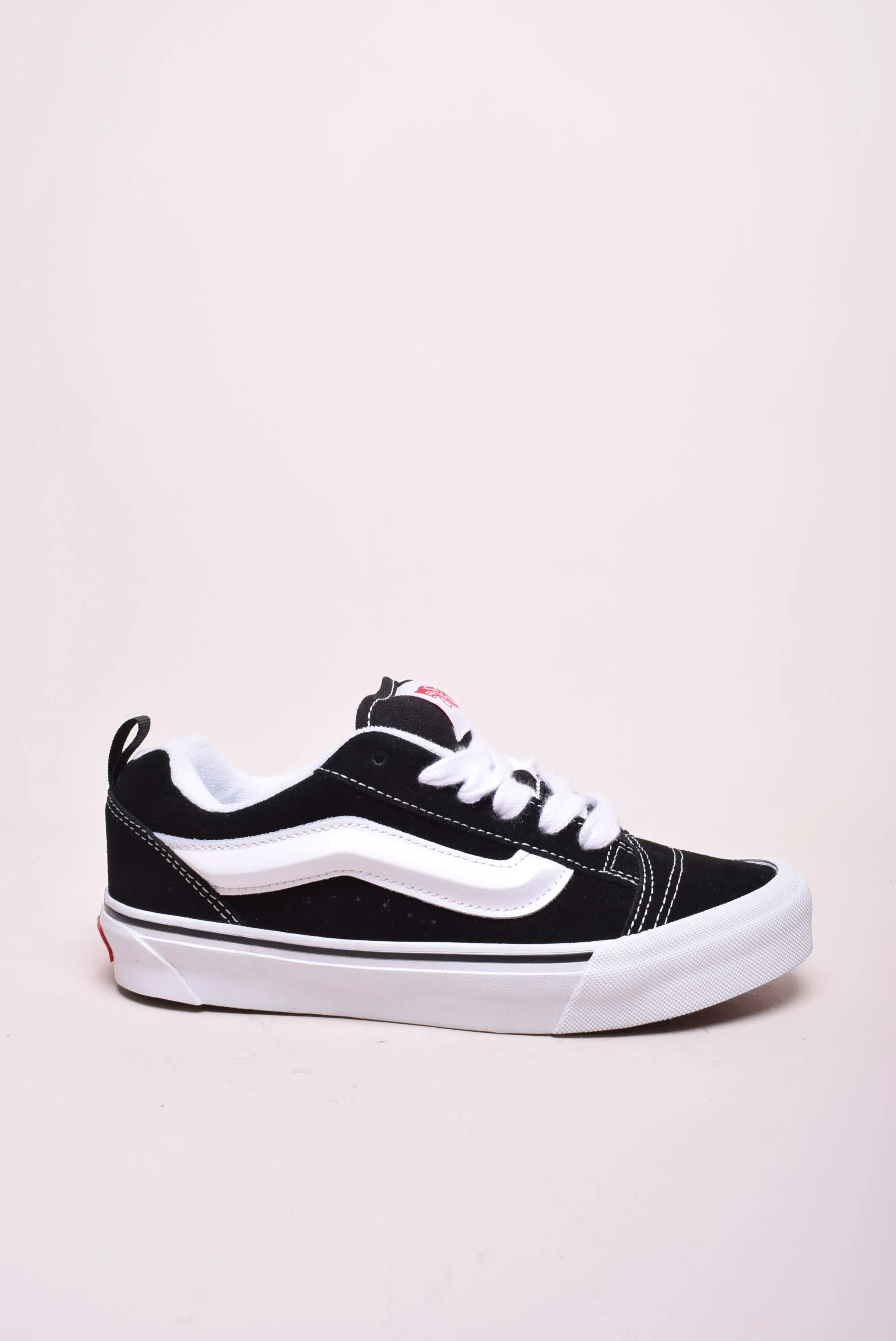 Adidasi unisex Knu Skool