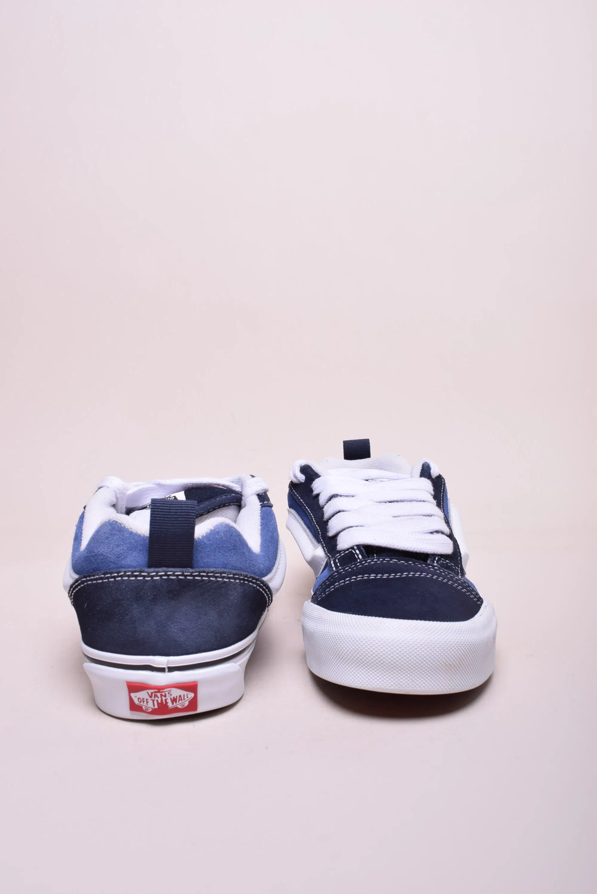 Sneakers unisex Knu Skool [3]