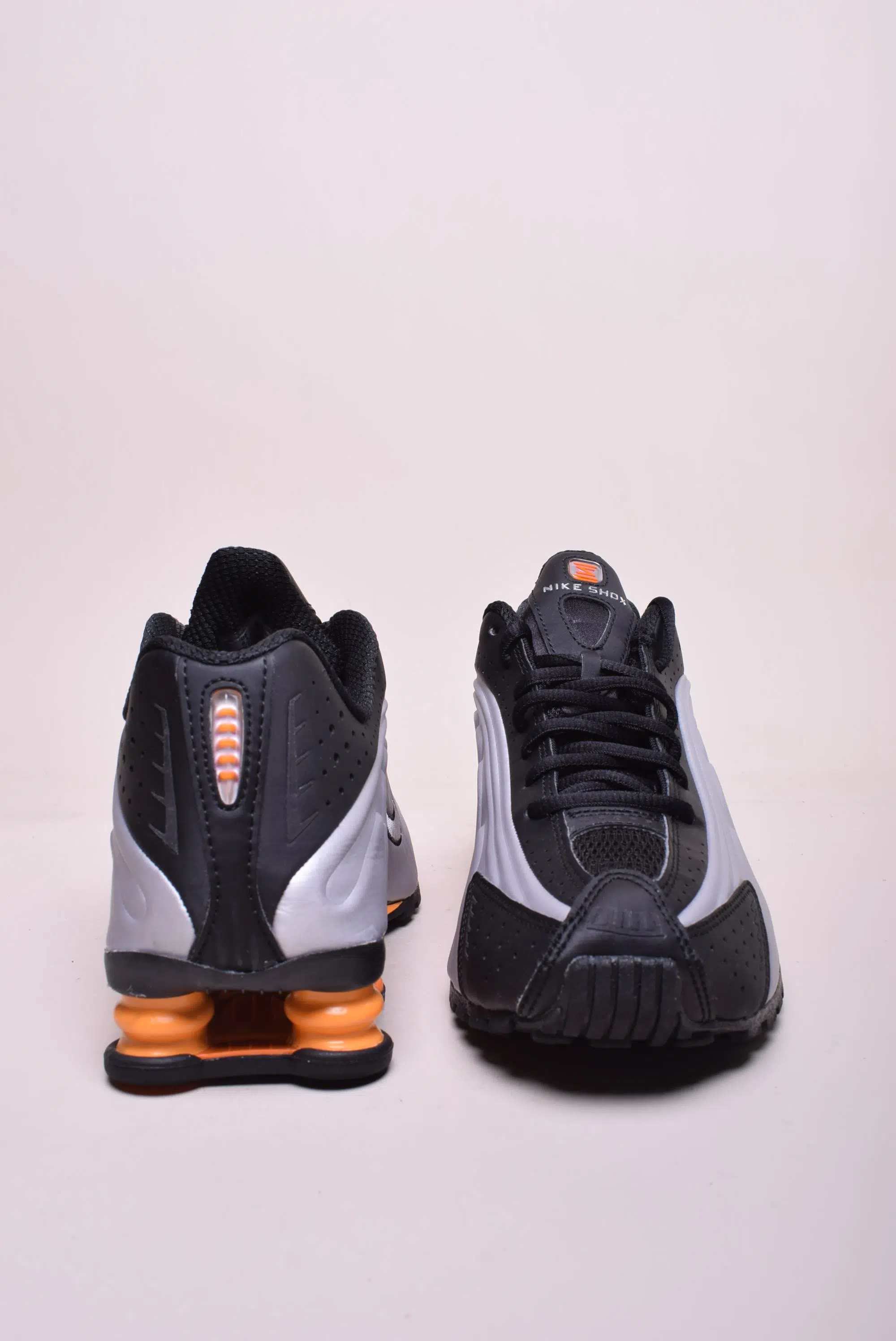 Sneakers unisex Shox R4 [3]