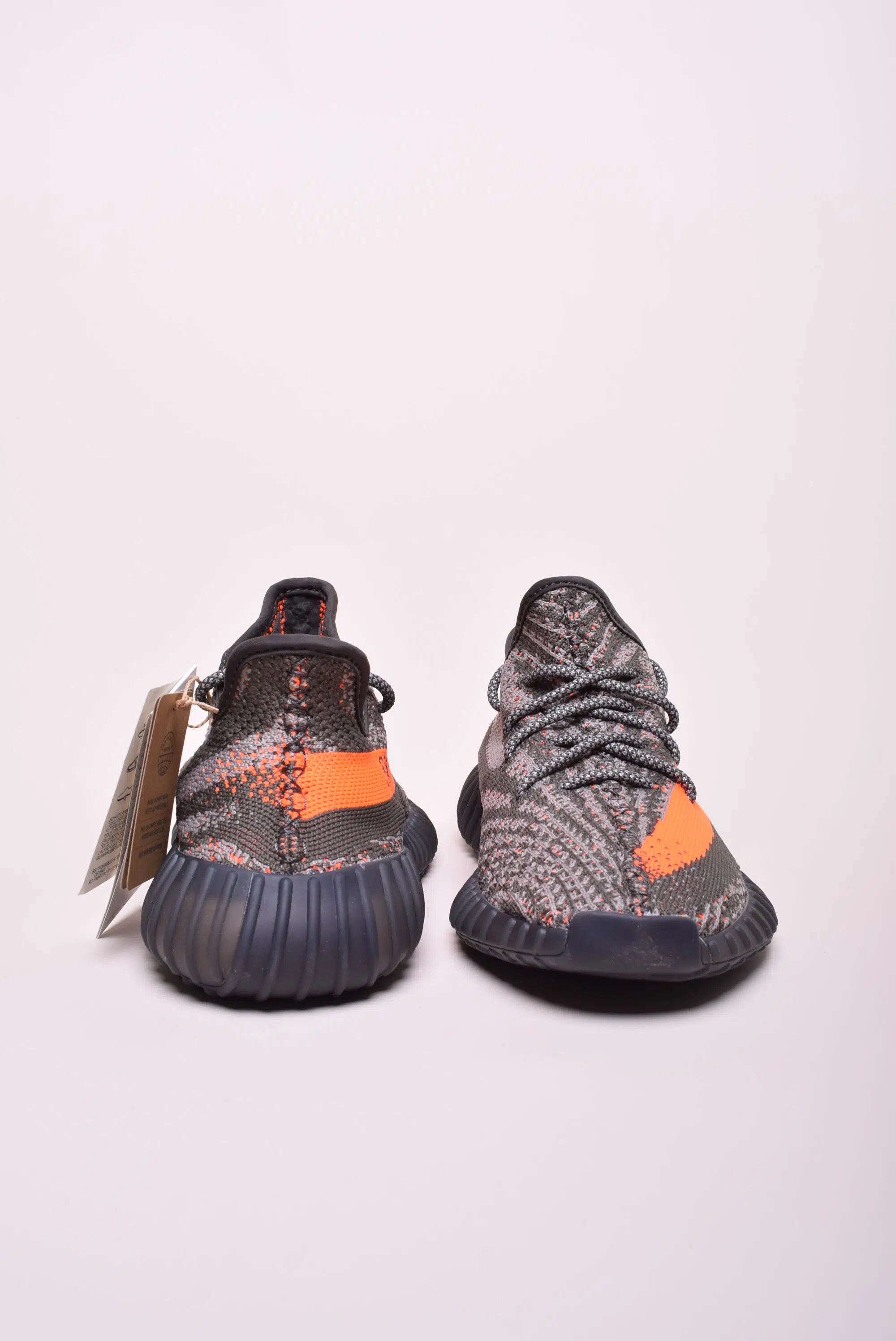 Sneakers unisex Yeezy Boost 350 V2 Carbon Beluga [3]