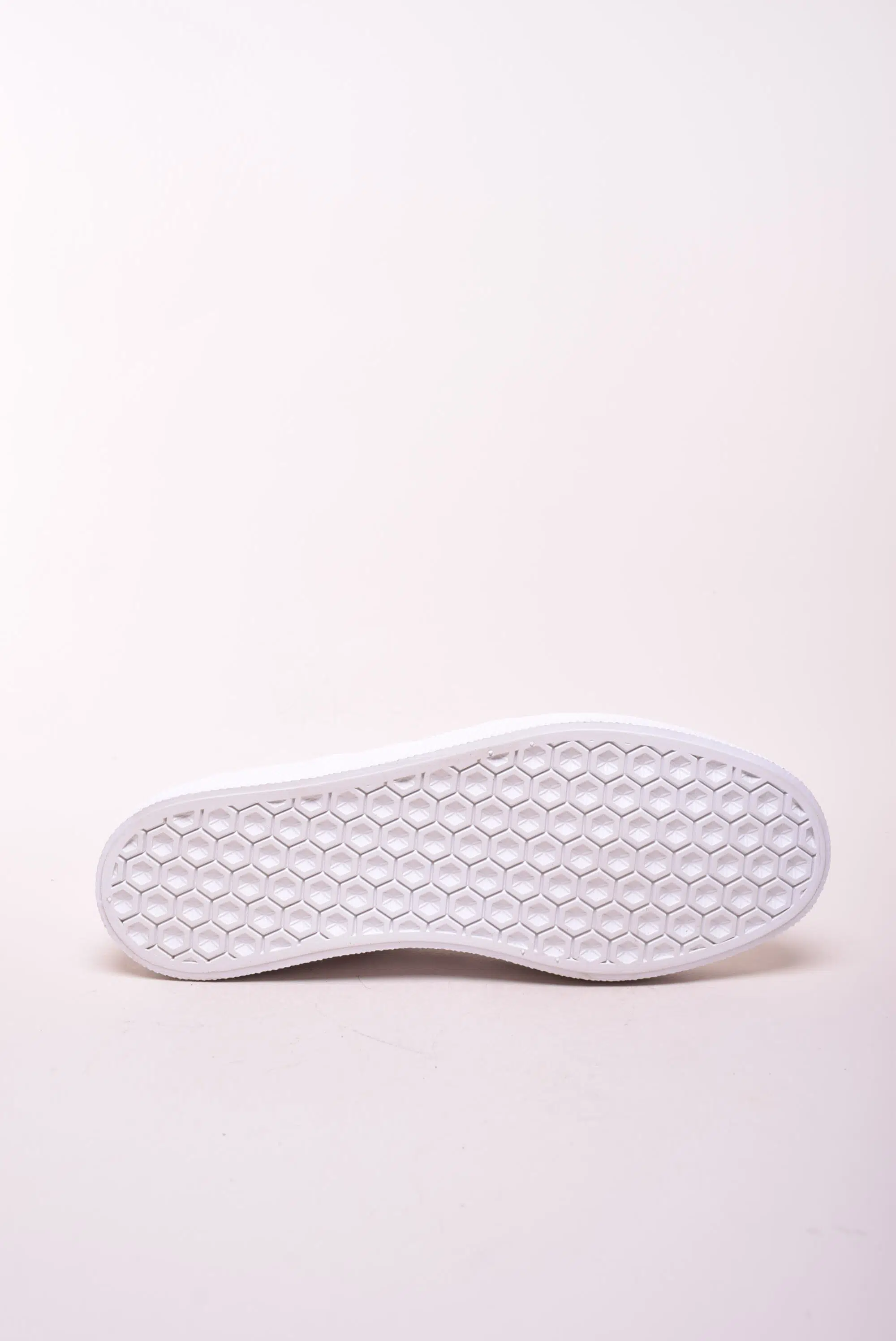 Tenisi barbati 3MC [2]