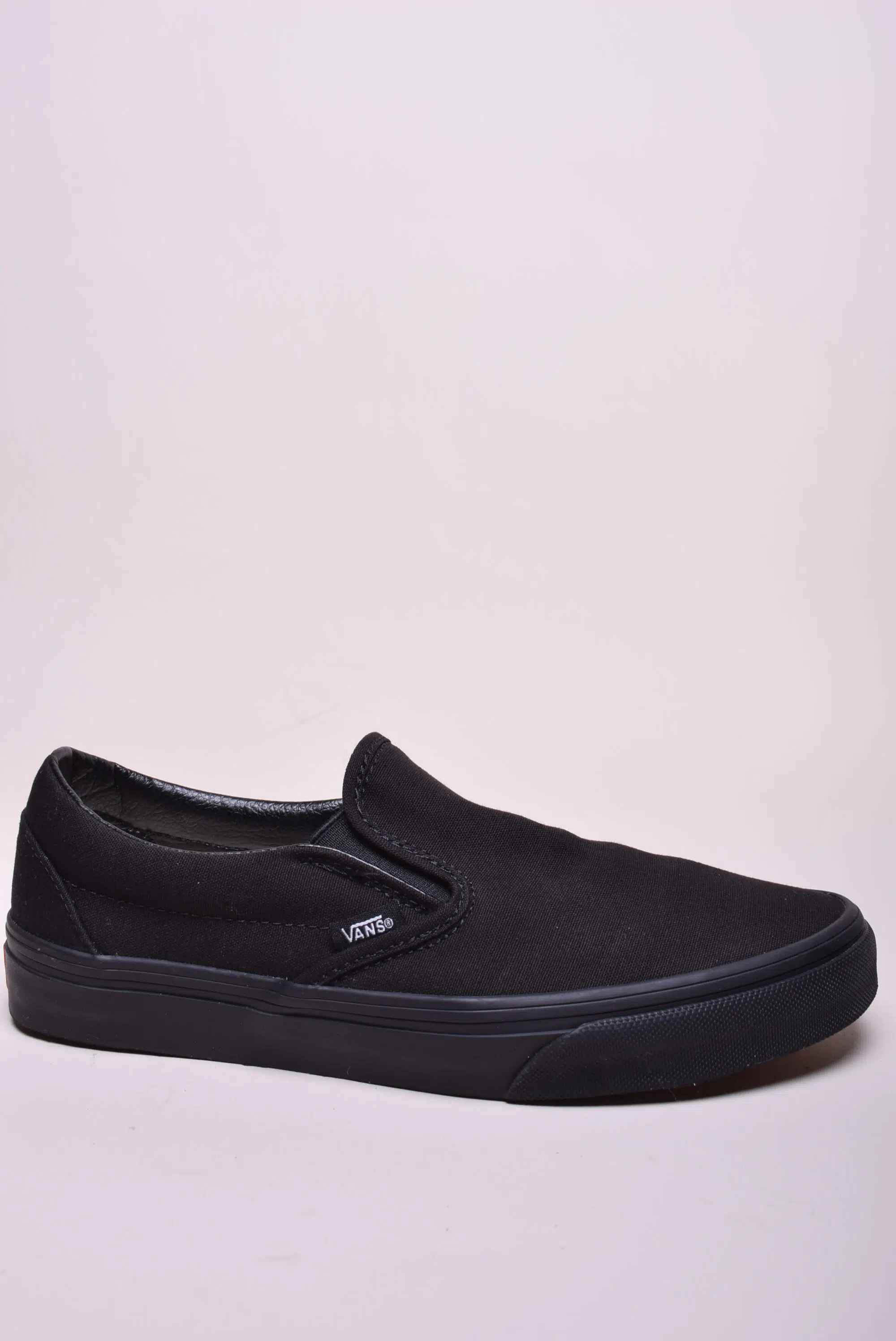 Tenisi barbati Classic Slip-On [1]