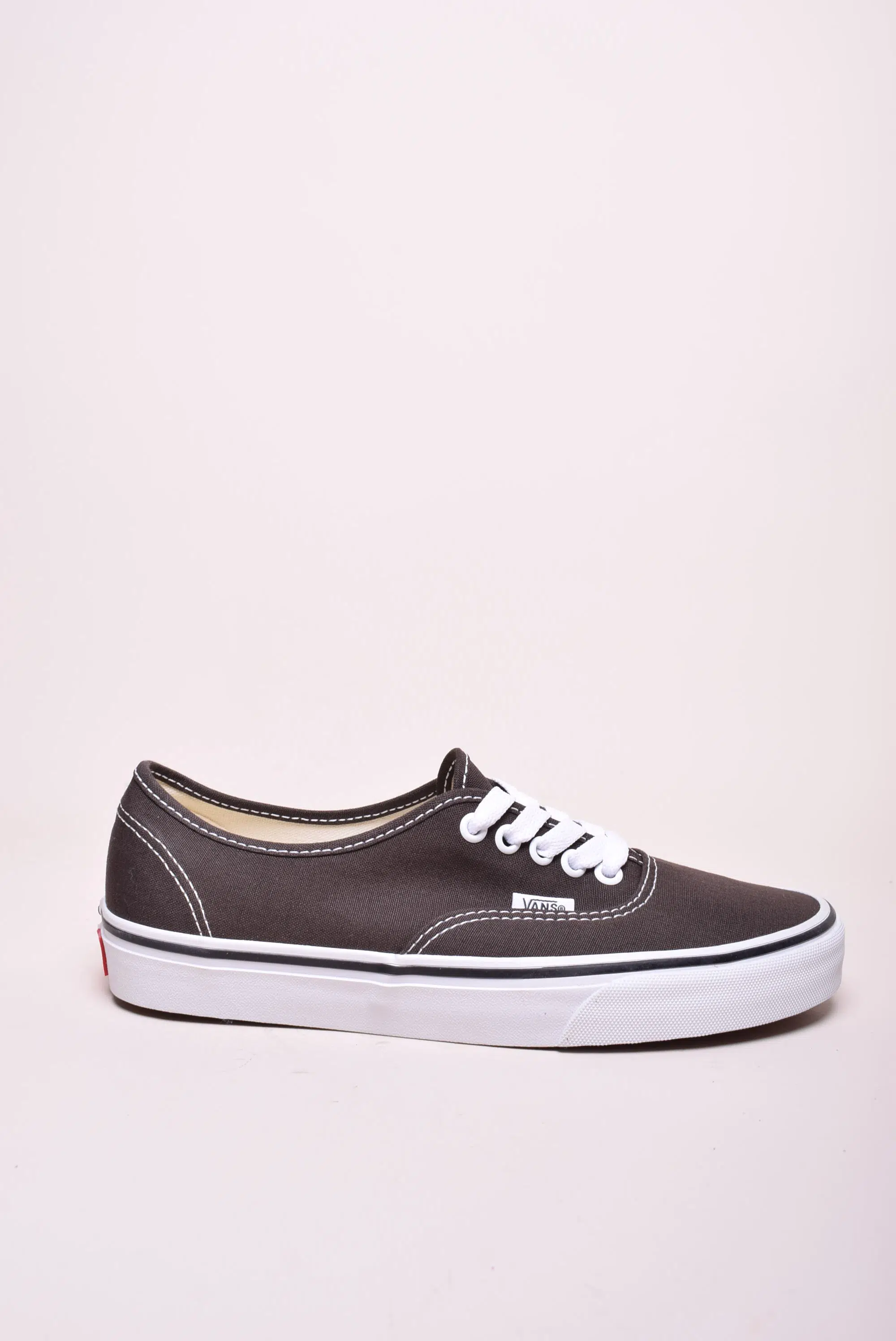 Tenisi dama Authentic