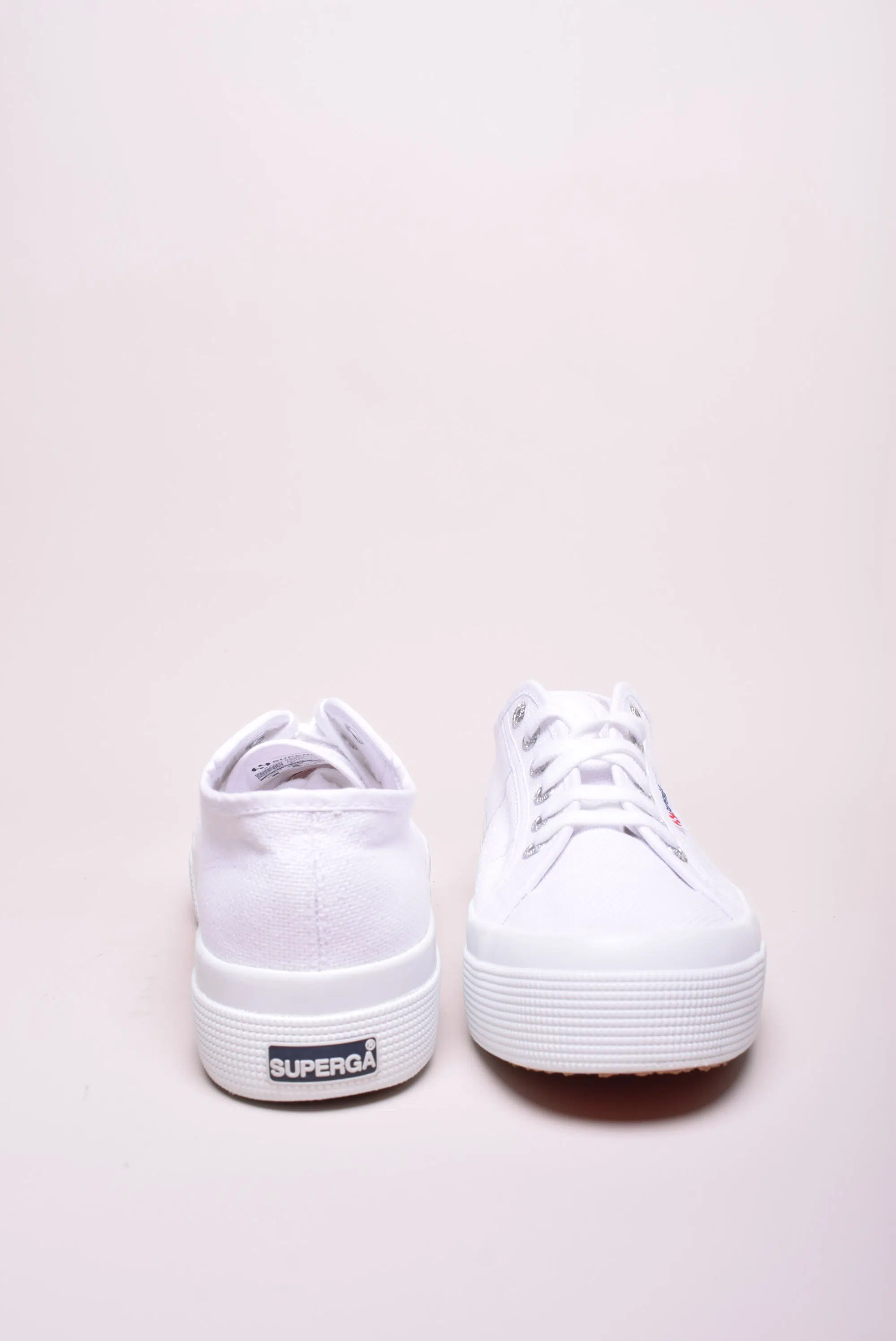 Tenisi dama cu platforma  [3]