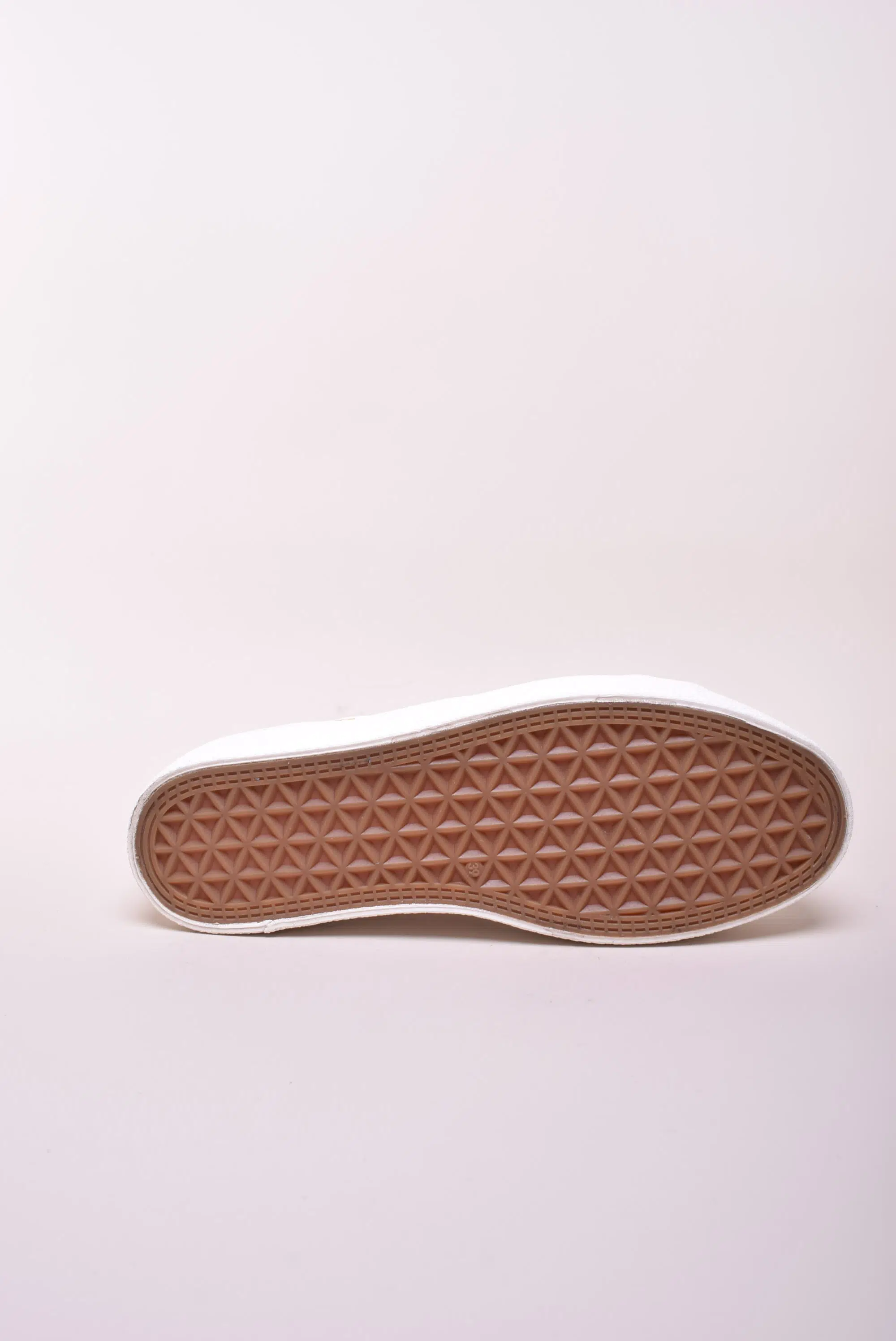 Tenisi dama cu platforma  [2]