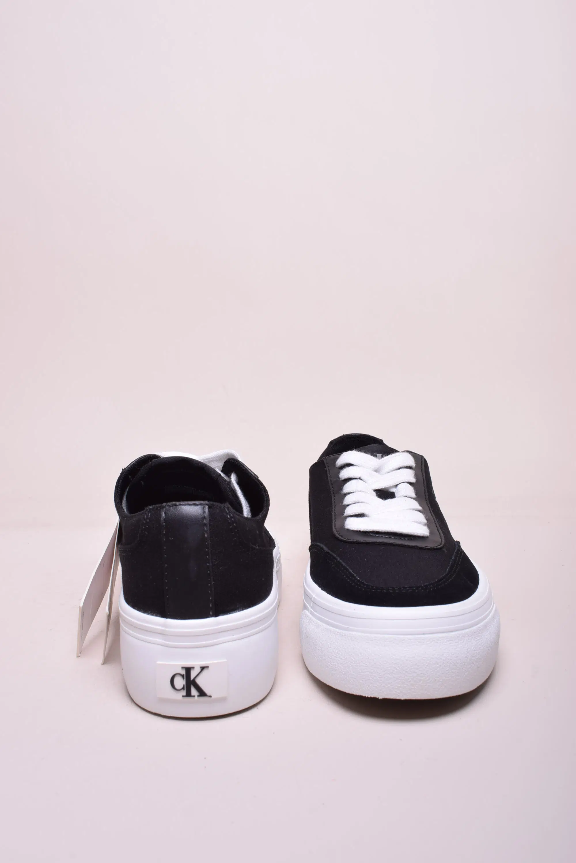 Tenisi dama cu platforma  [3]