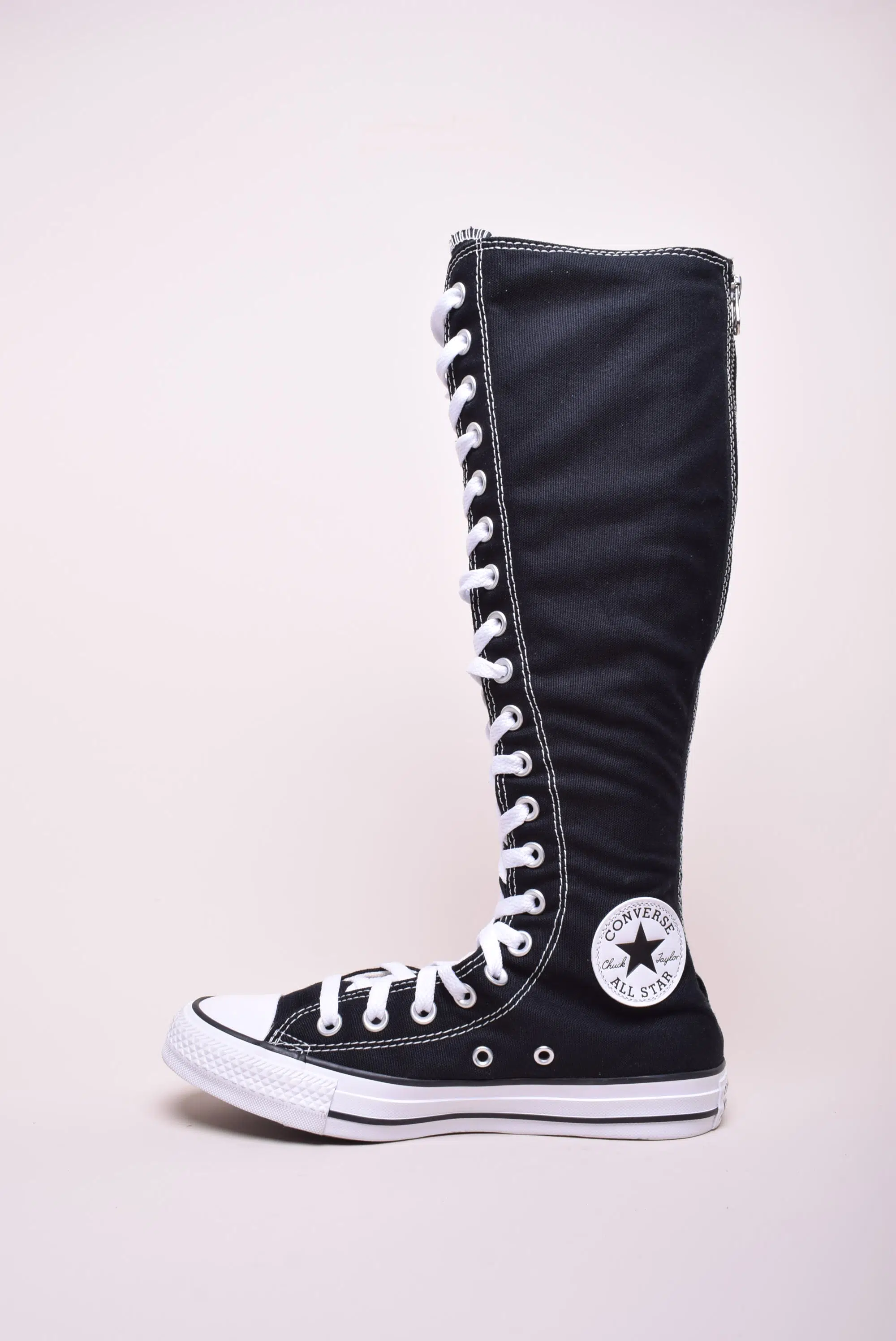 Tenisi inalti dama  [4]