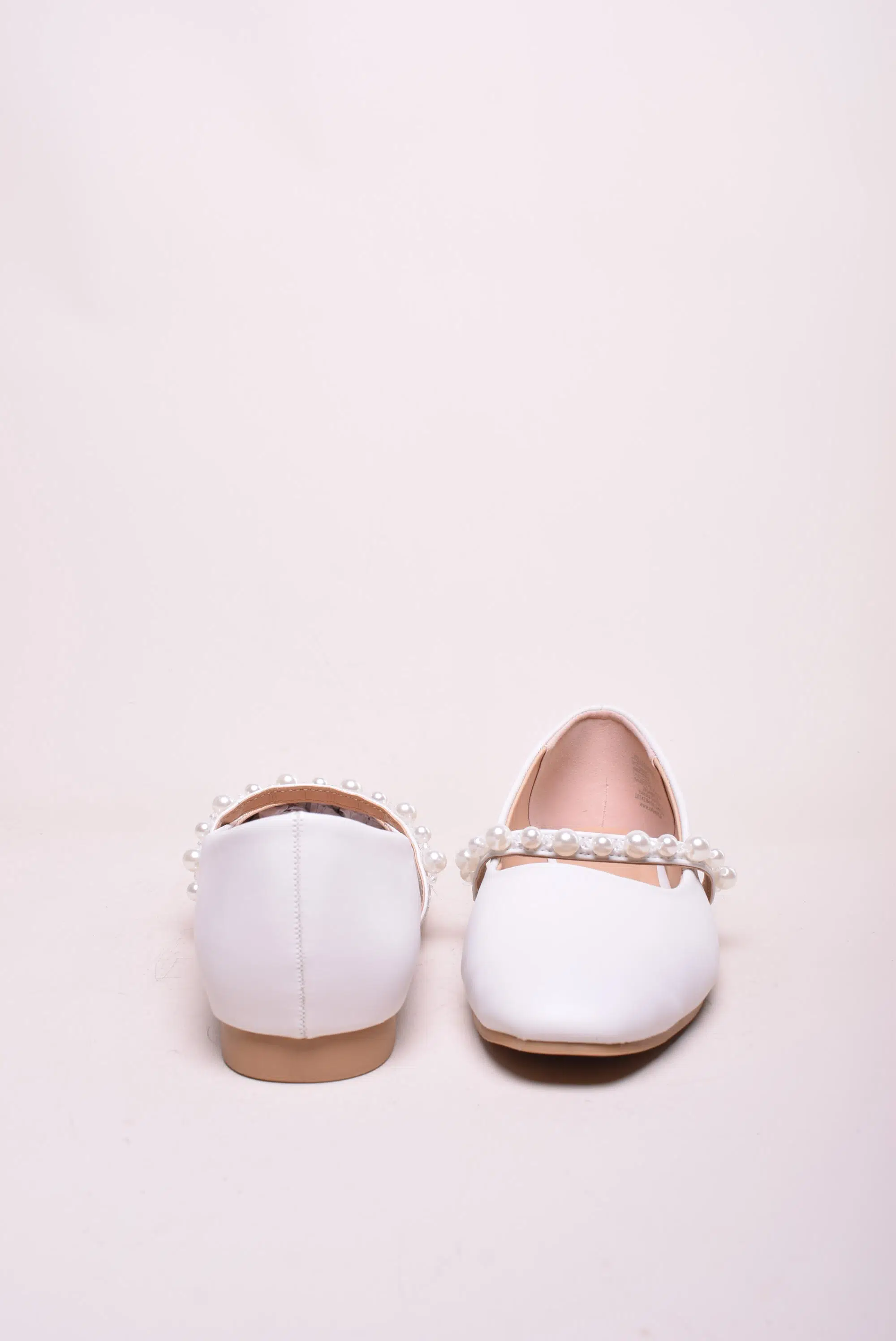 Balerini dama cu perle [2]