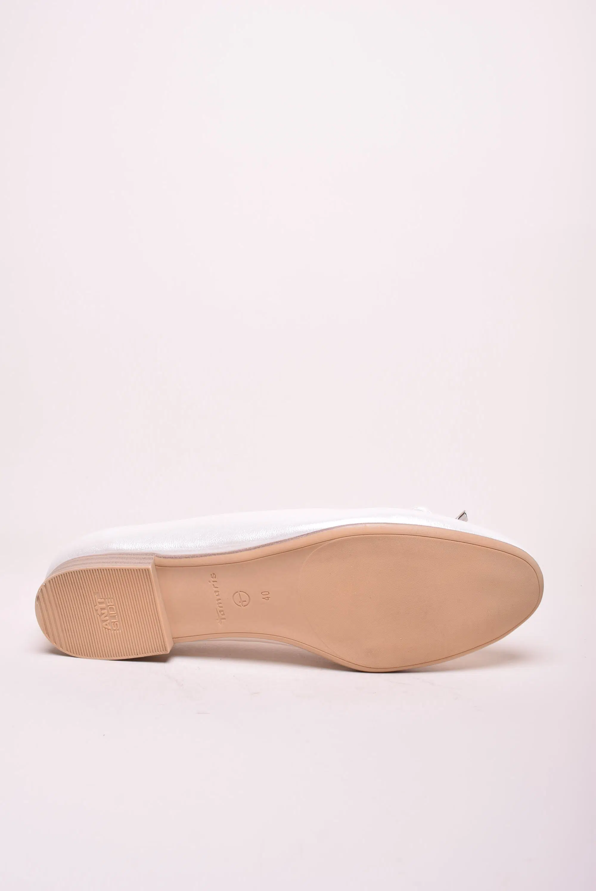 Balerini dama cu pietricele [1]