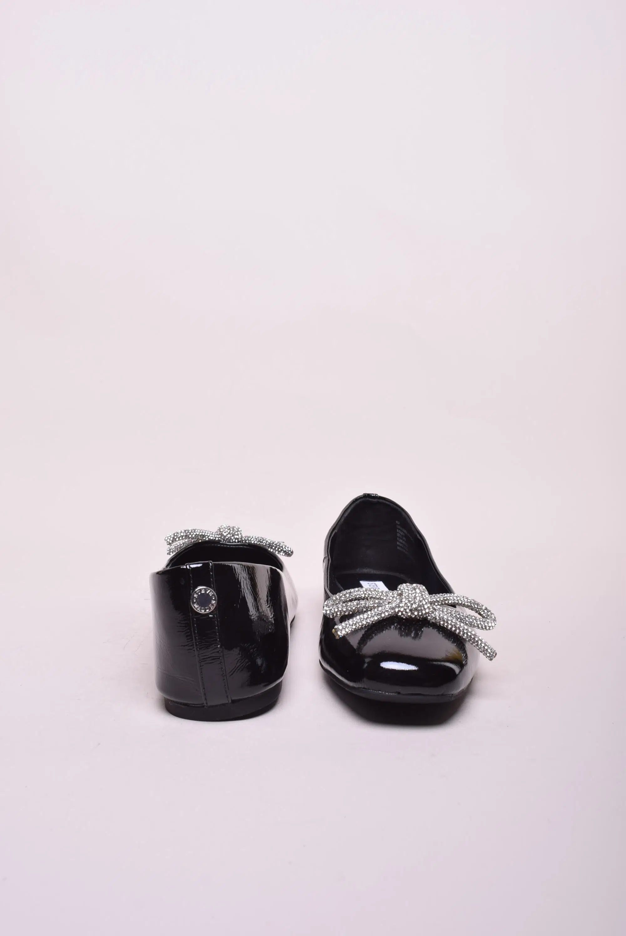 Balerini dama cu pietricele, lacuiti [2]