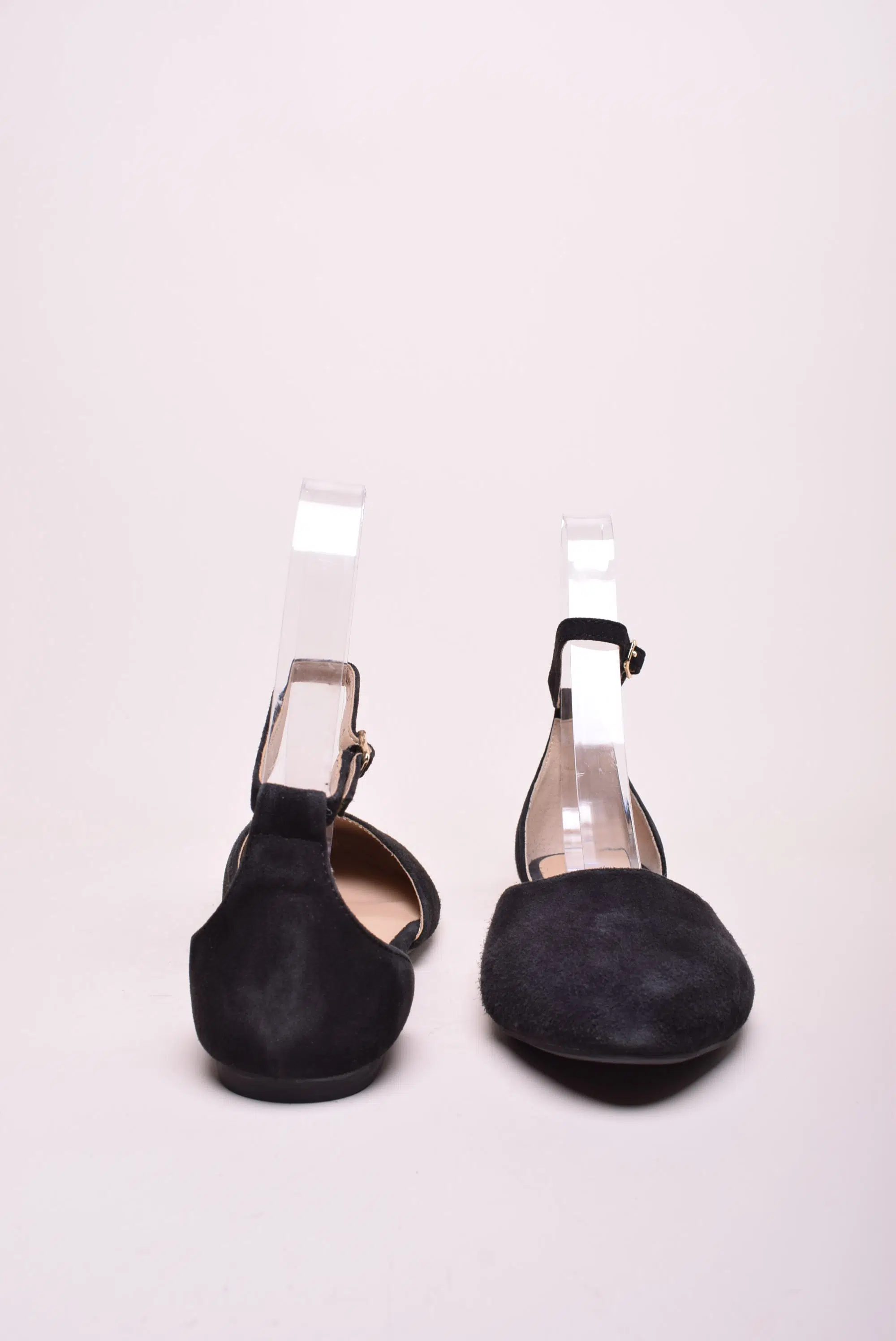 Balerini dama decupati [2]