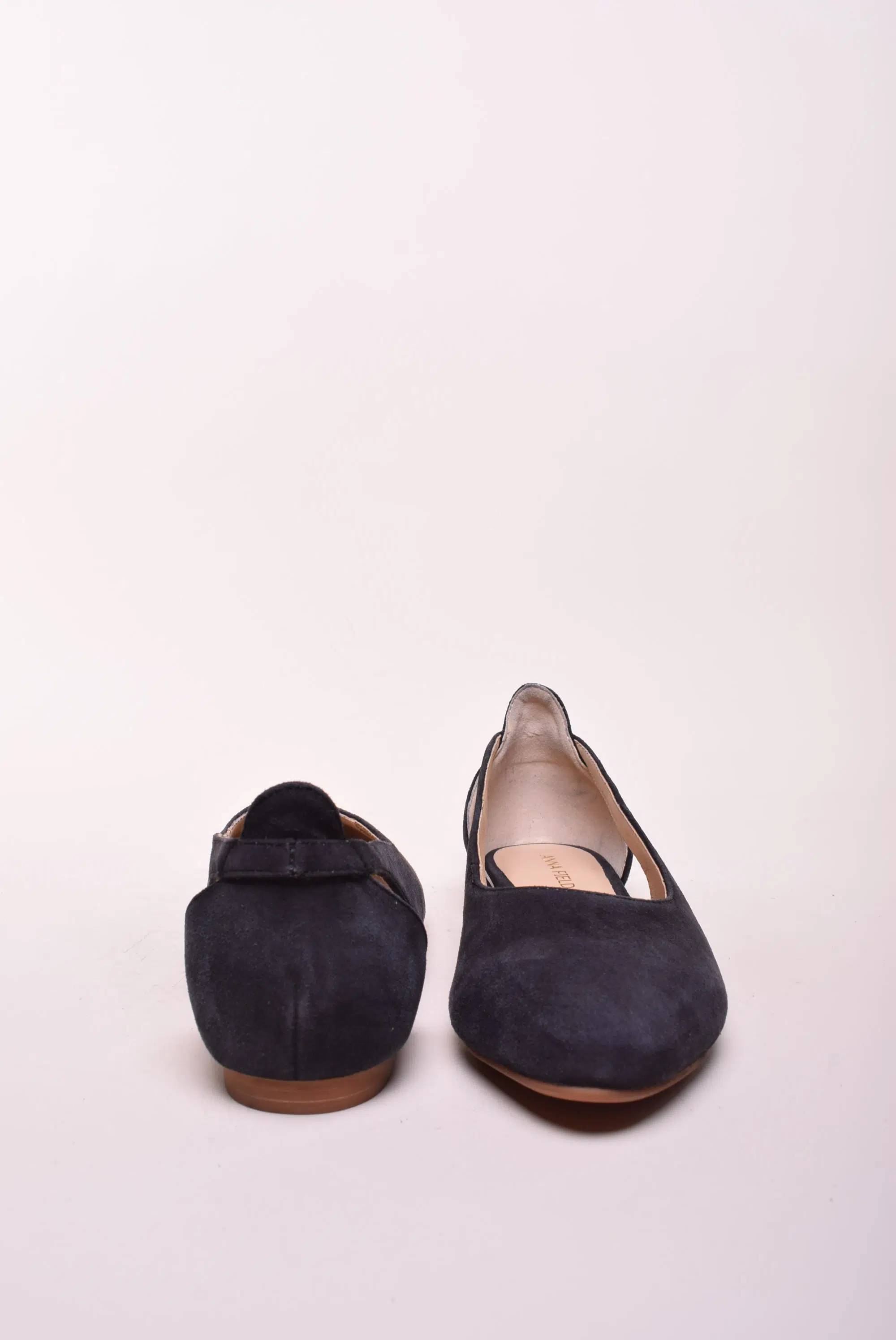 Balerini dama decupati [2]