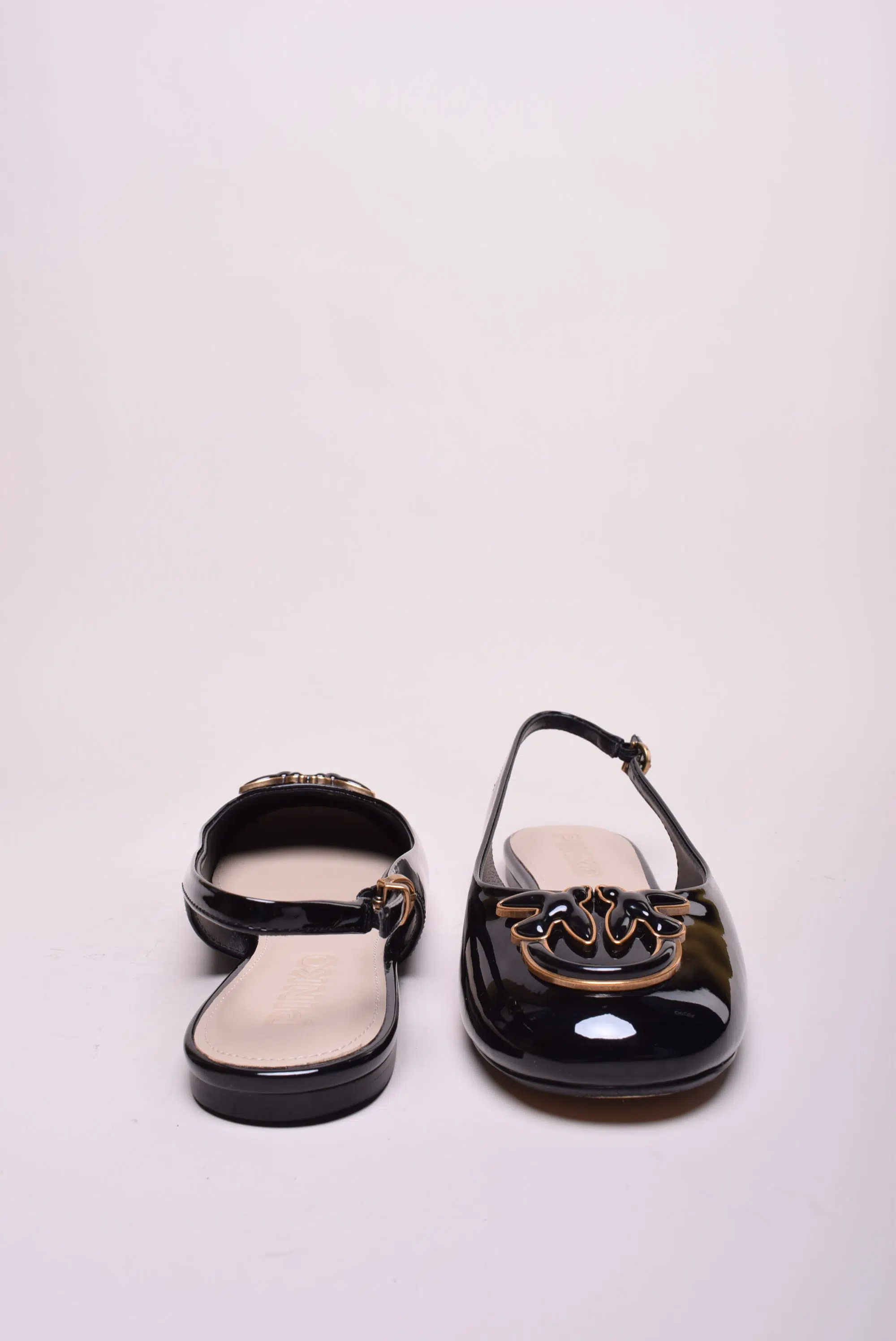 Balerini dama decupati in spate, lacuiti [2]