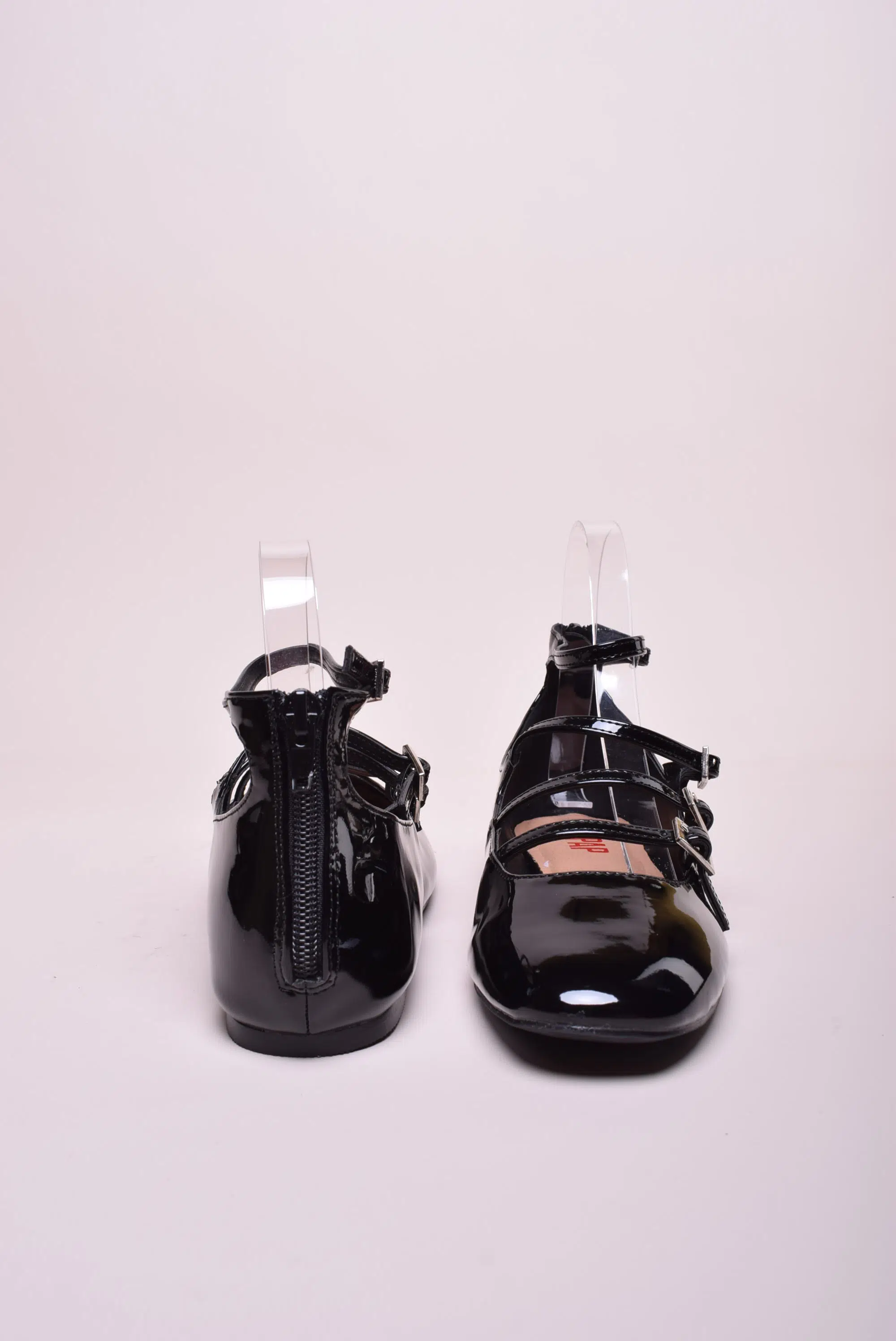 Balerini dama lacuiti [2]