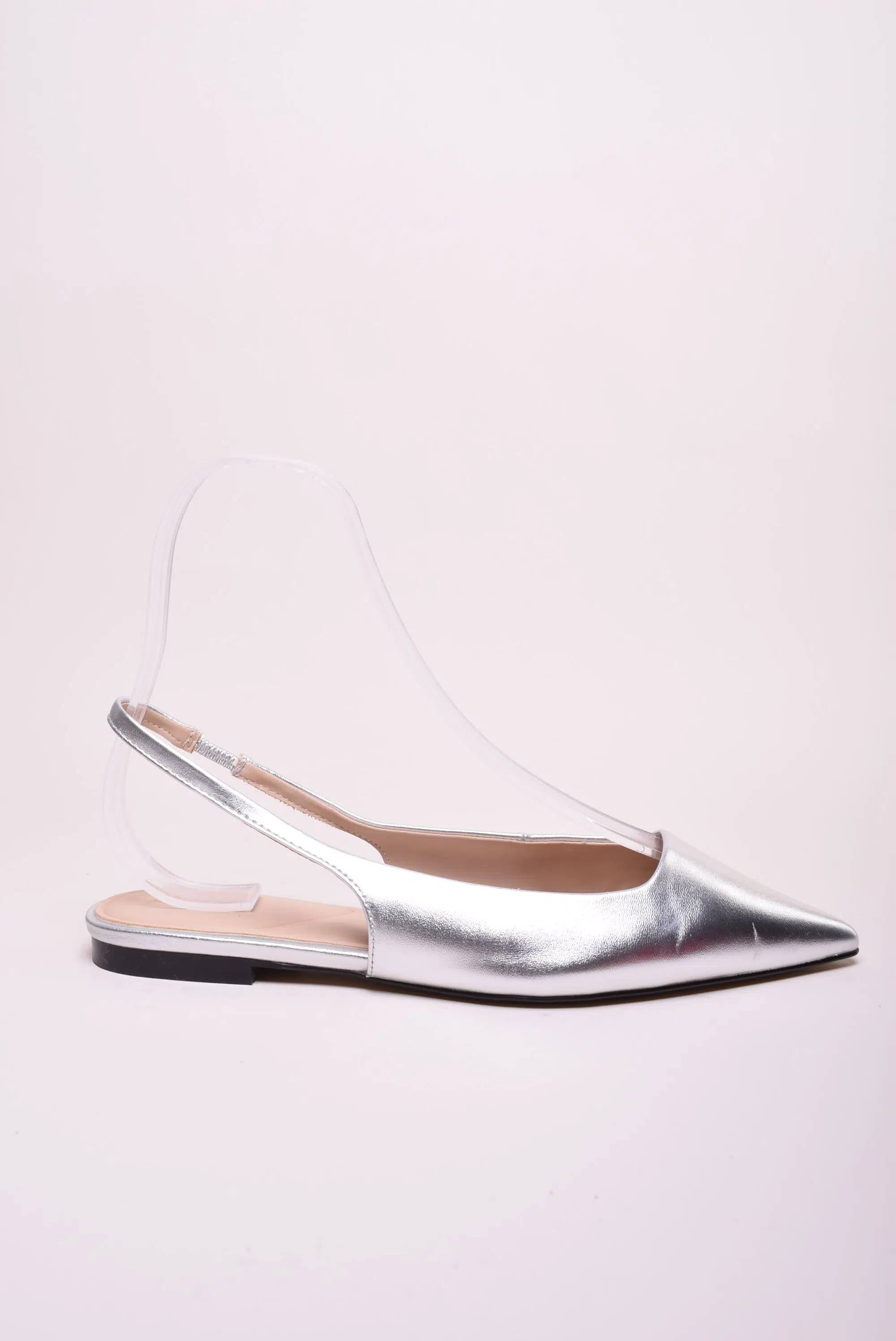 Balerini dama stiletto, decupati in spate