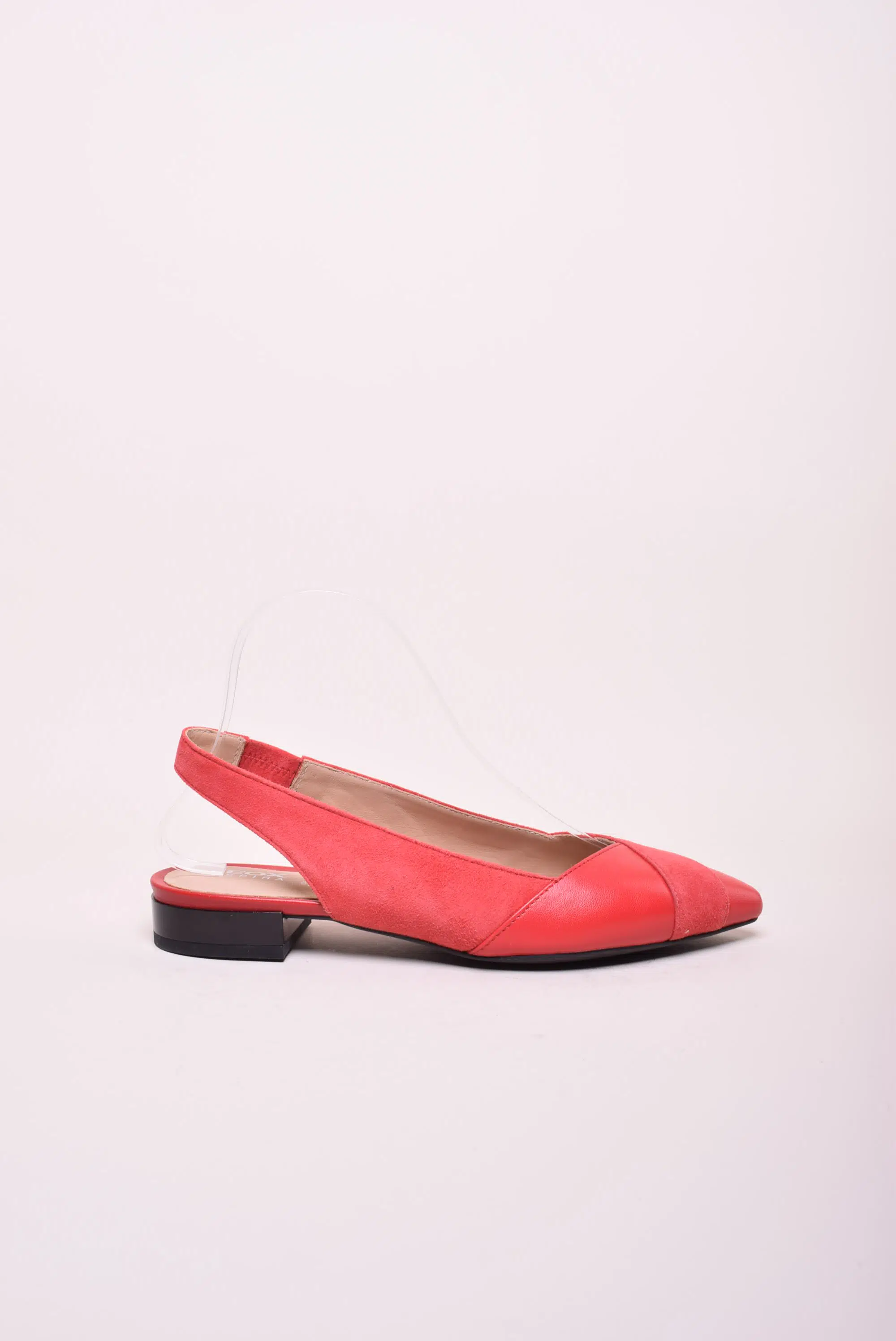 Balerini dama stiletto, decupati in spate