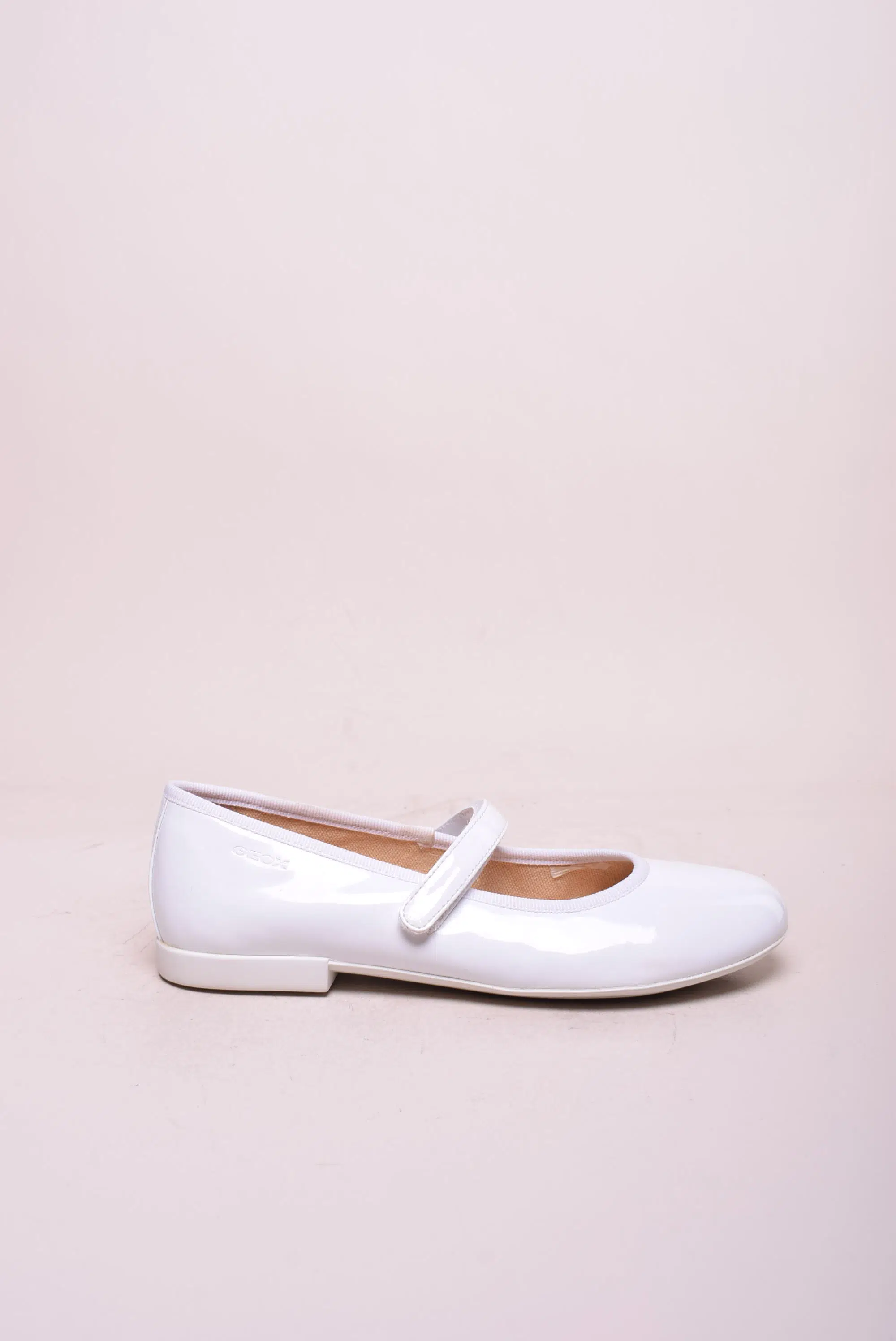 Balerini fete lacuiti