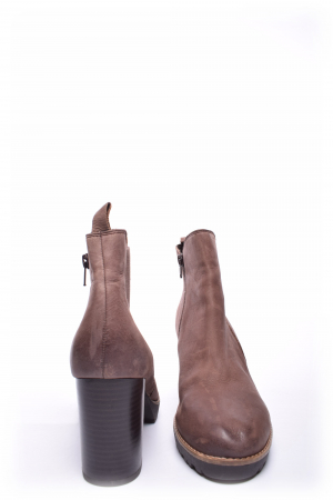 Botine dama cu aspect vintage [3]