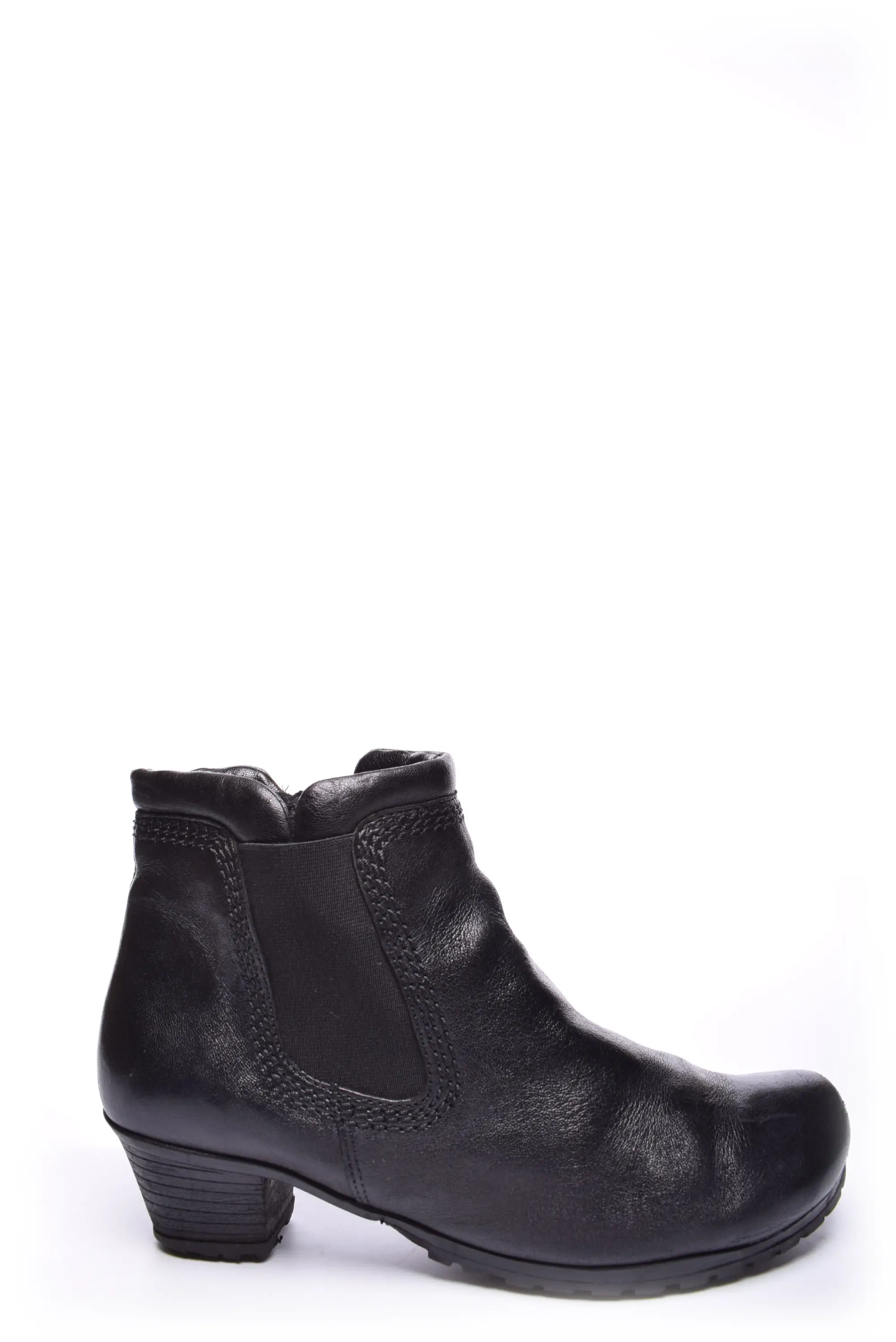 Botine dama captusite