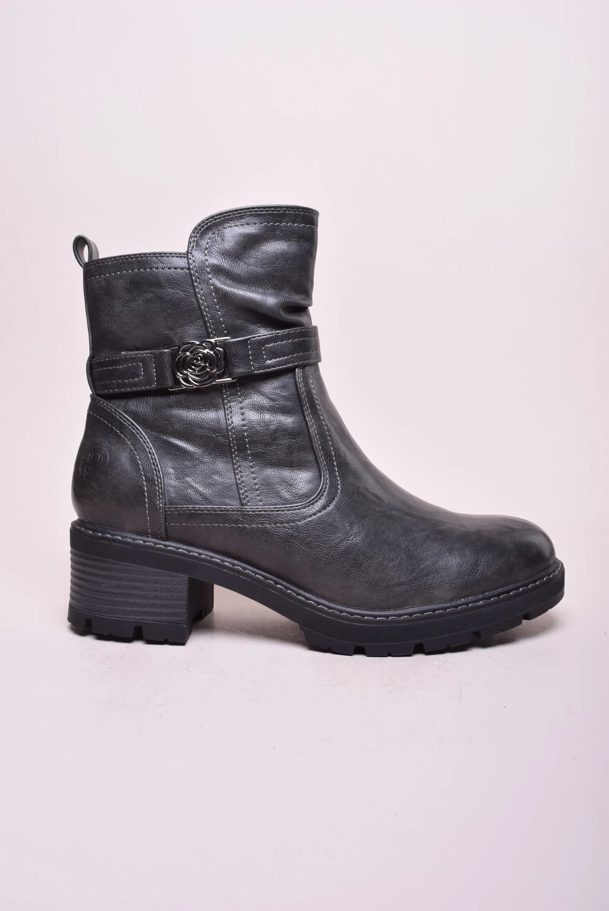 SALE % - Botine dama captusite