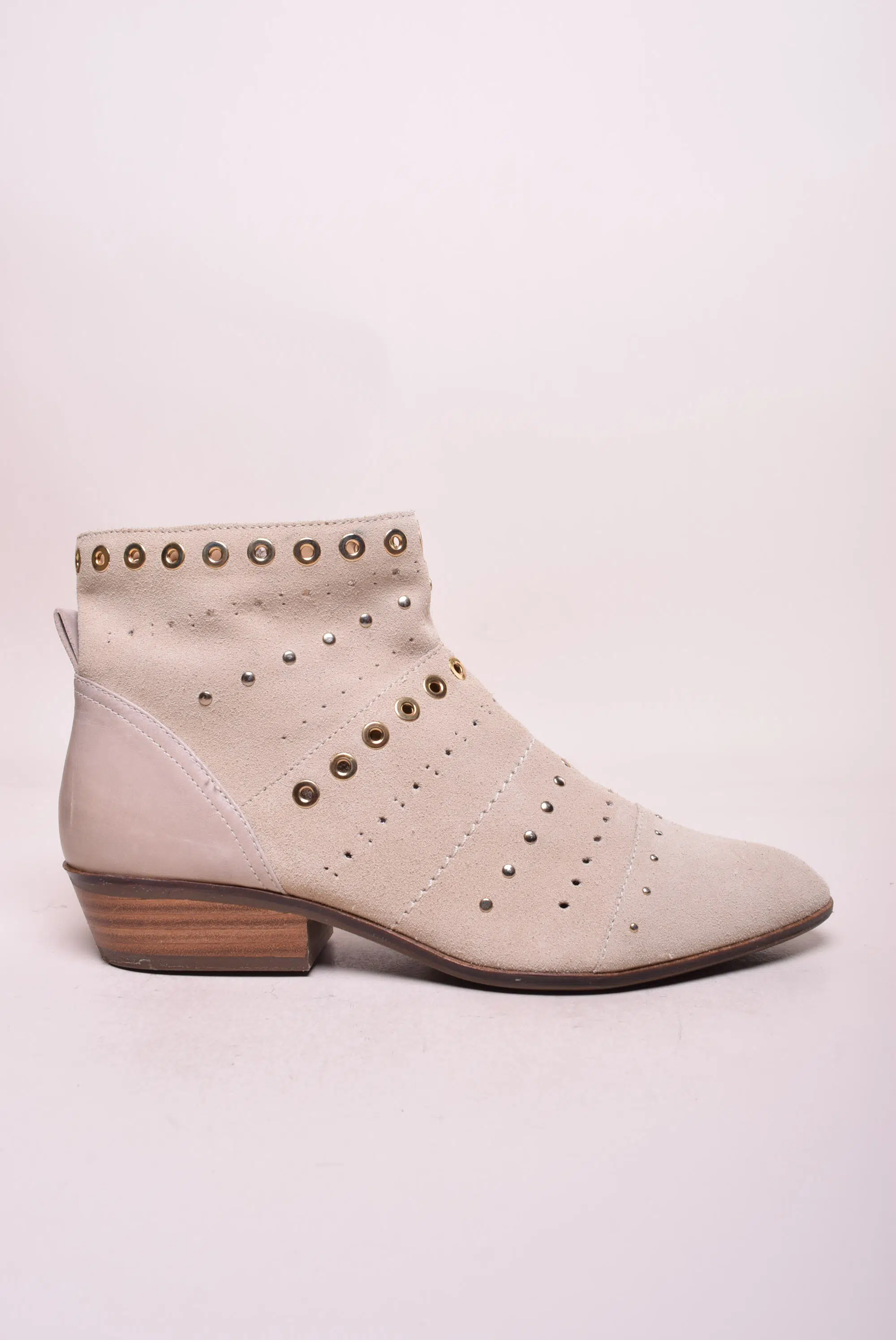 Botine dama stiletto perforati