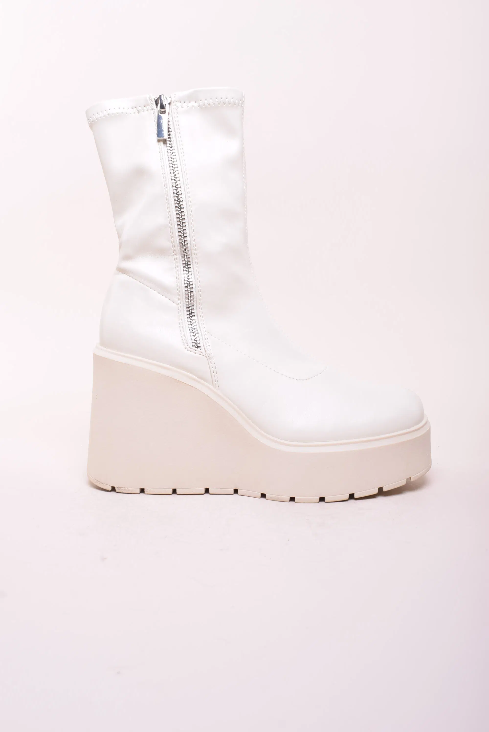 Cizme dama cu platforma