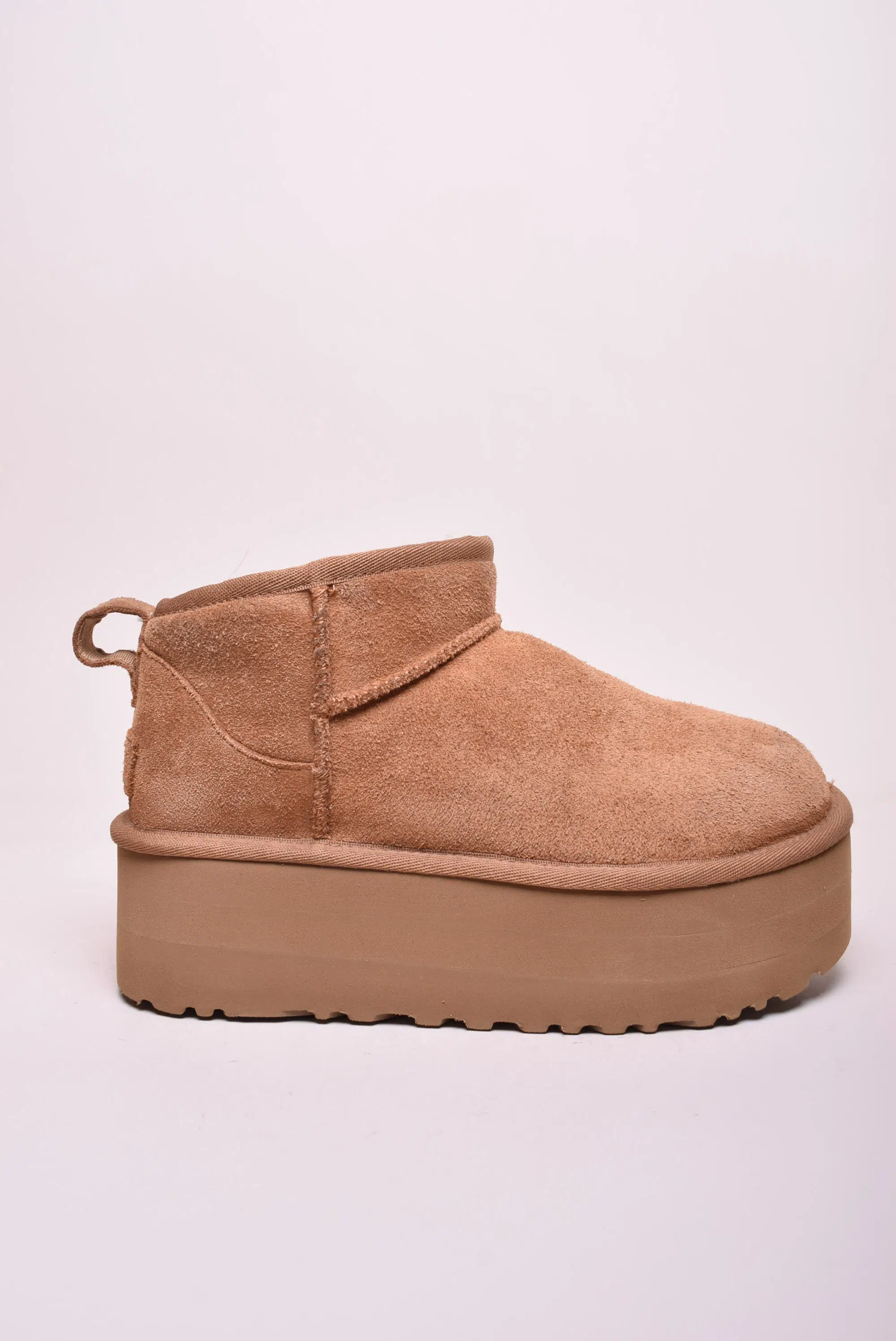 Cizme scurte dama CLASSIC ULTRA MINI PLATFORM [0]