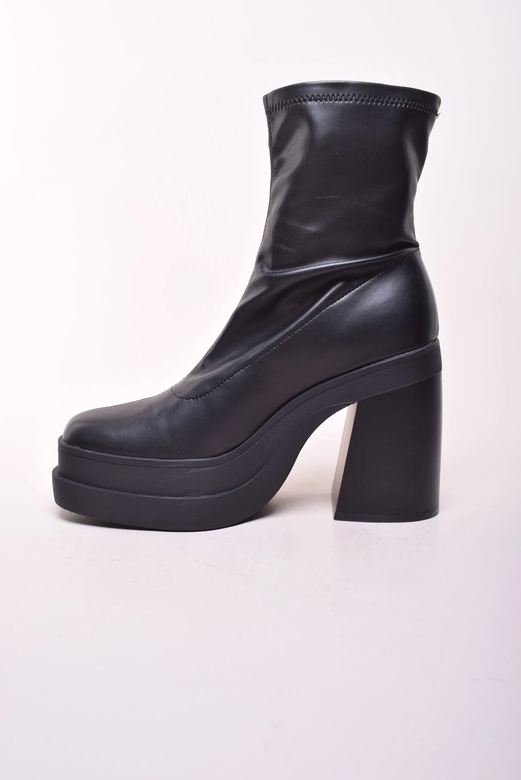 Cizme scurte dama cu platforma [3]