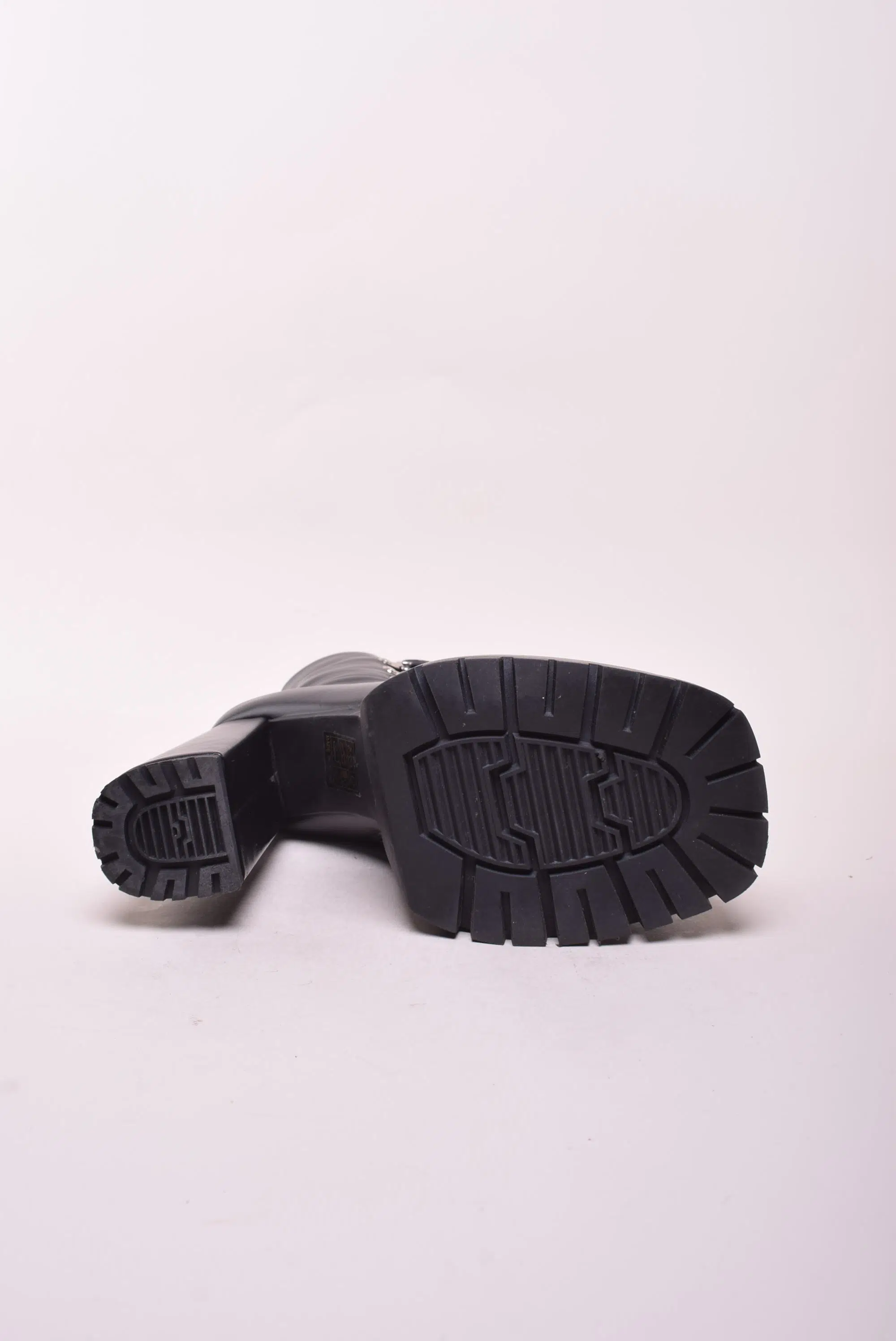 Cizme scurte dama cu platforma si sireturi [1]