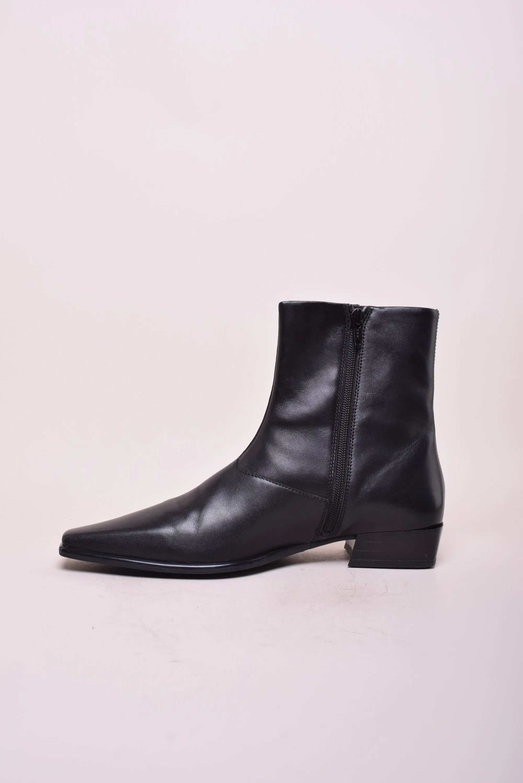 Cizme scurte dama cu varf alungit [3]