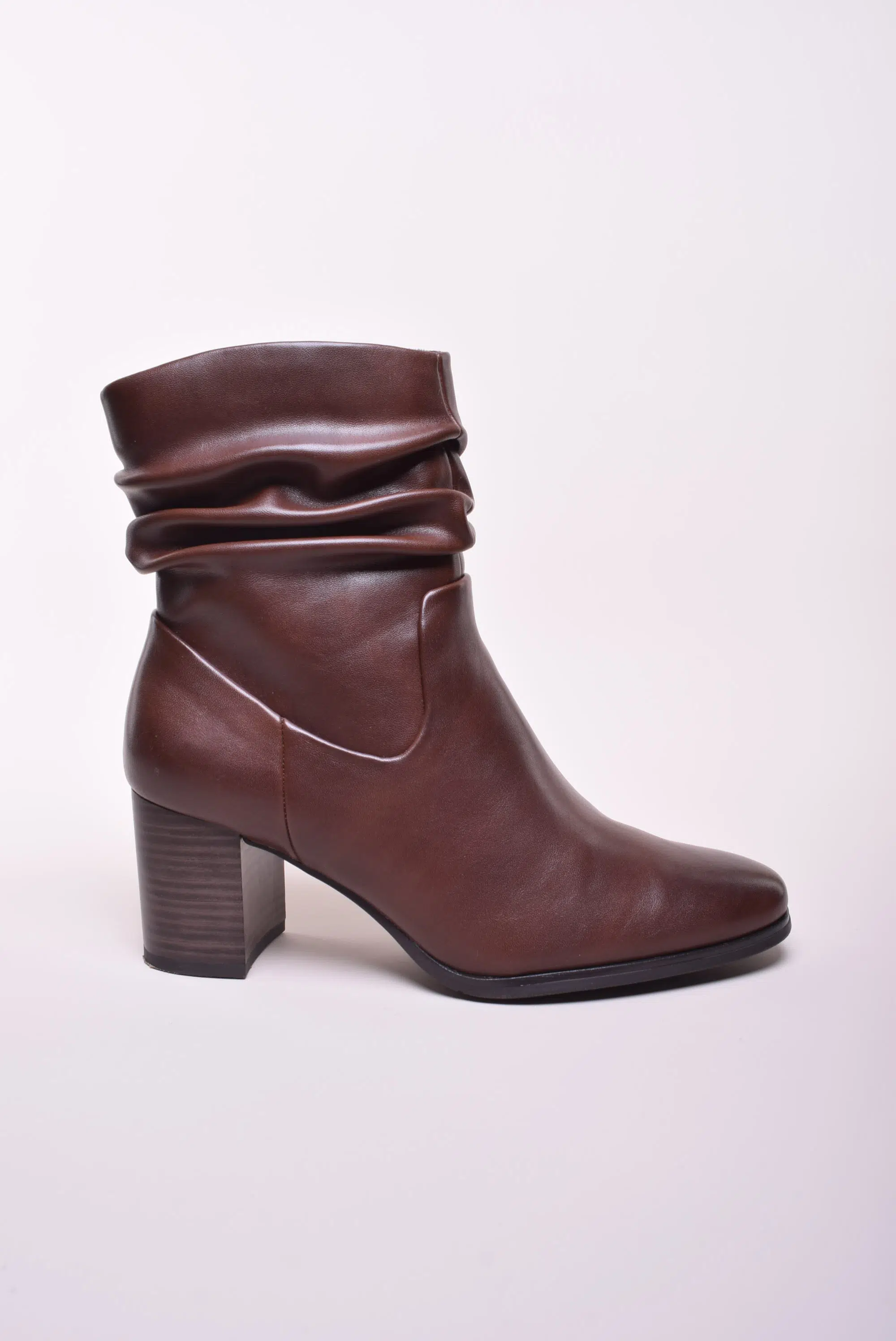 Încălțăminte damă - Cizme scurte dama Vegan