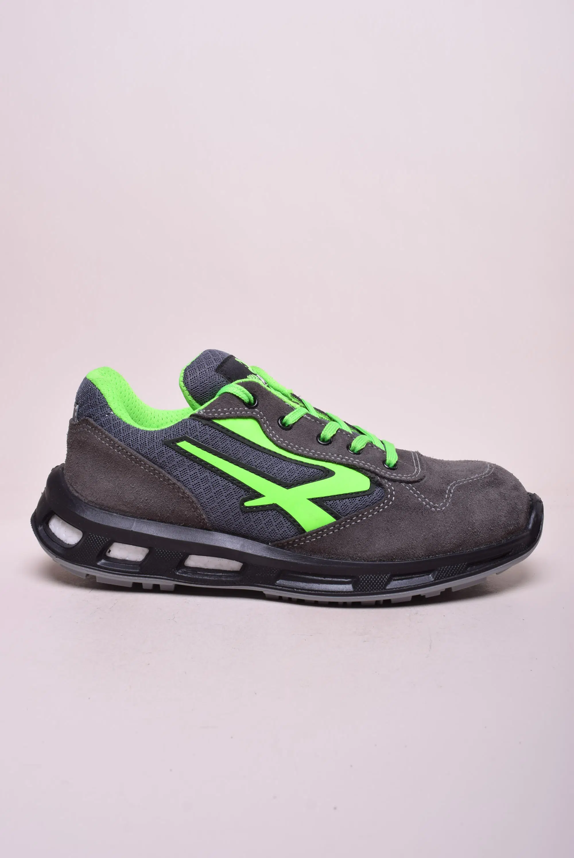 Ghete barbati de lucru, cu bombeu metalic