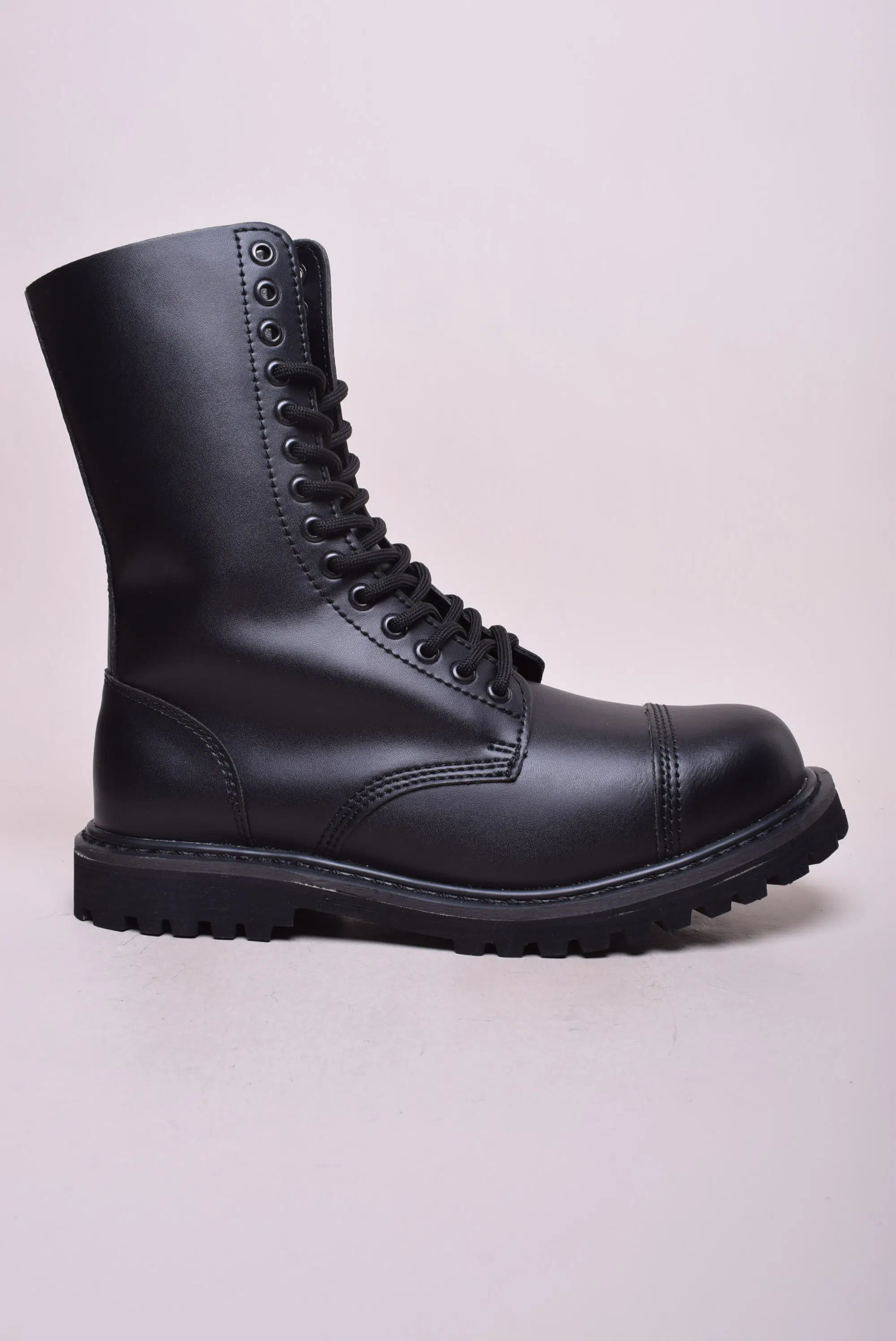 Ghete barbati de lucru, cu bombeu metalic