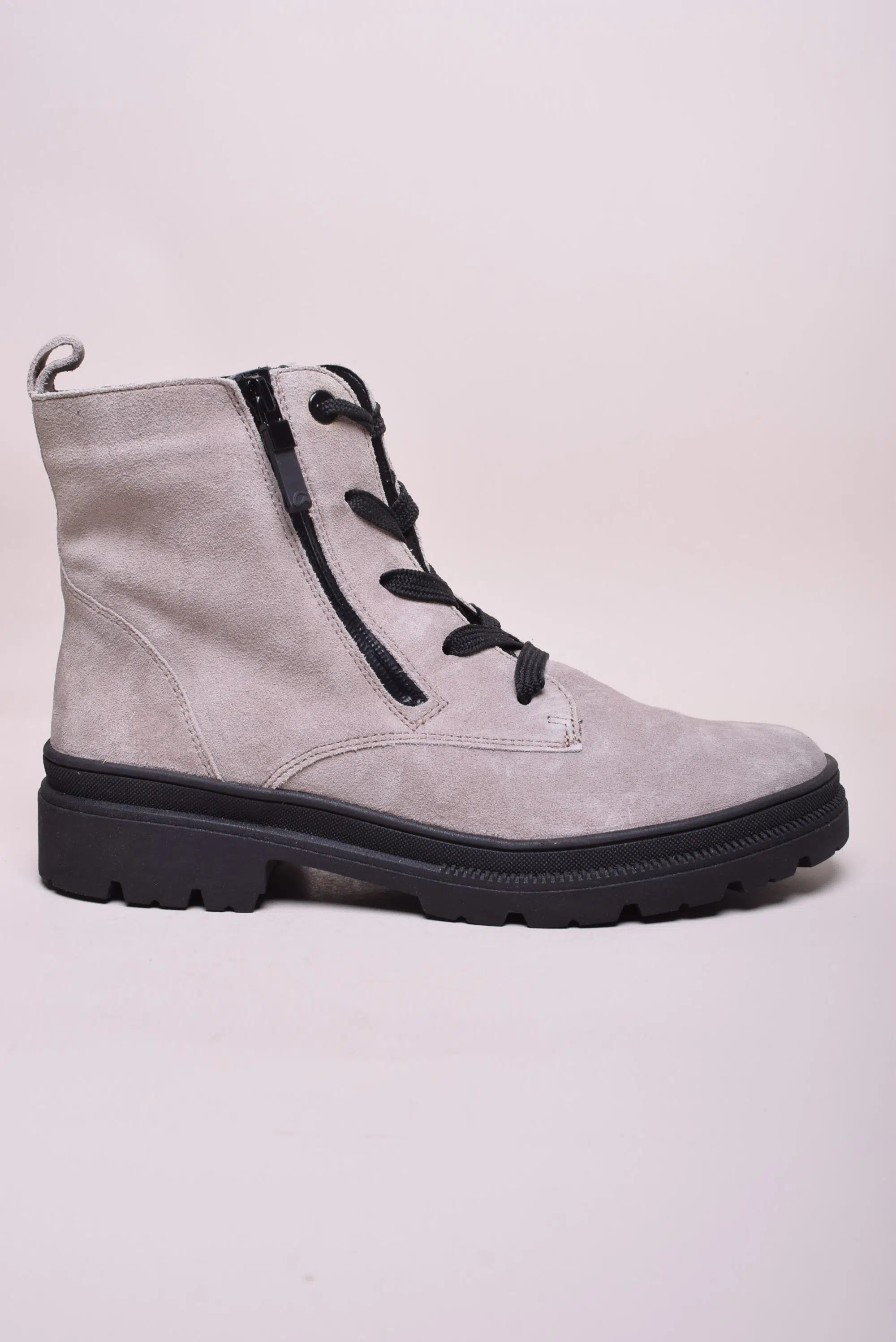 SUMMER SALE % - Ghete dama captusite, cu platforma