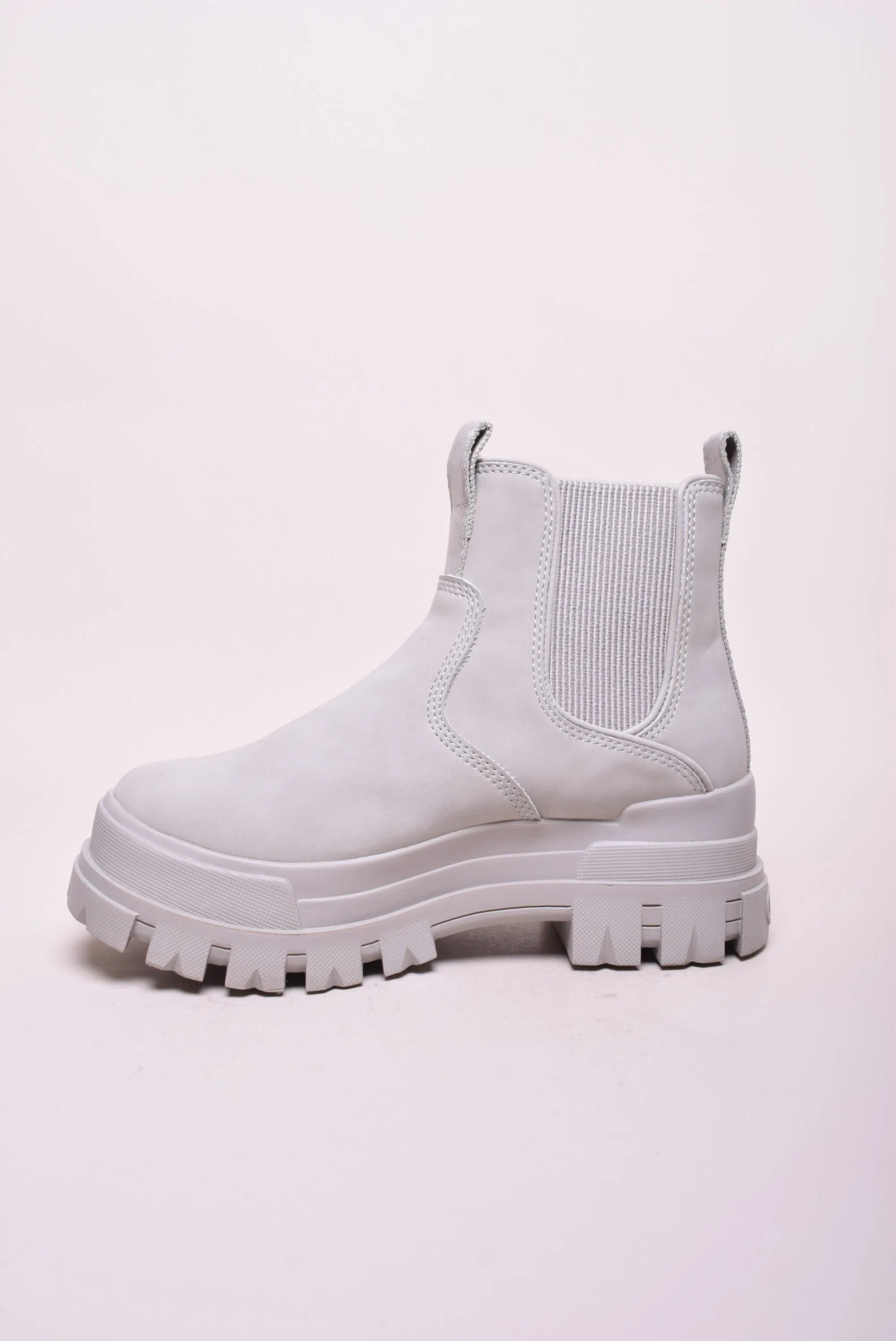 Ghete dama captusite, Vegan [3]