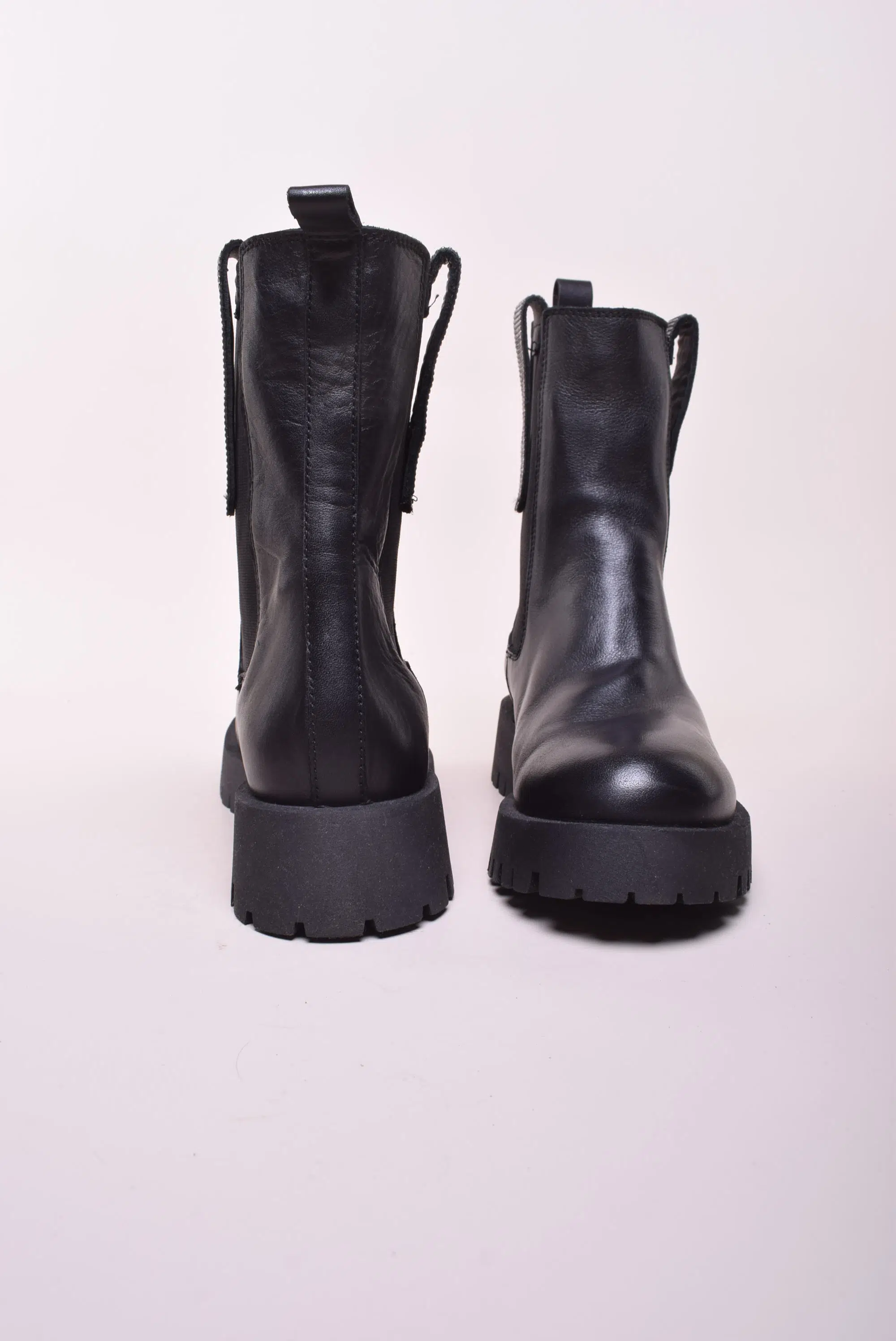 Ghete dama cu pietricele [2]