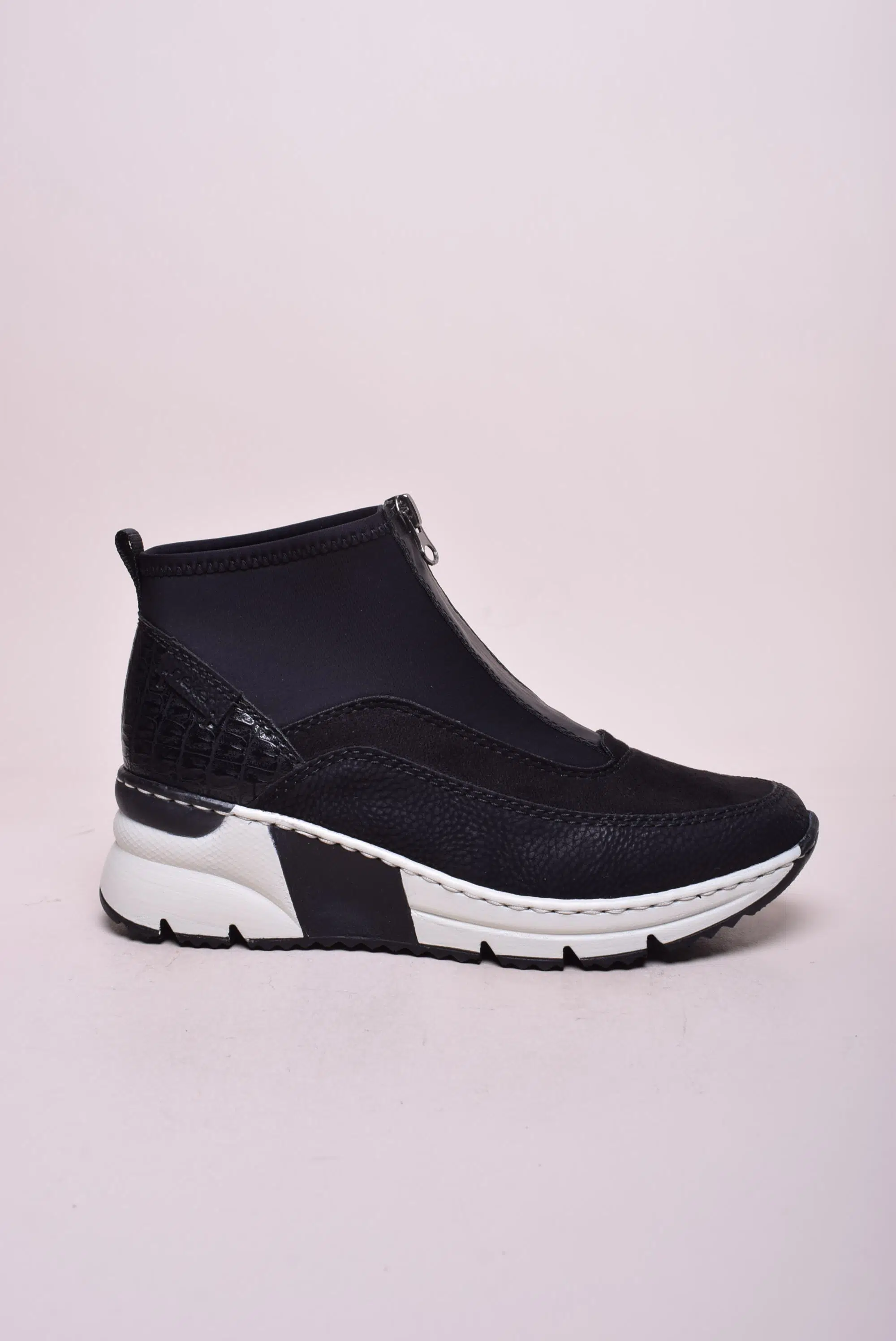 Ghete dama cu platforma