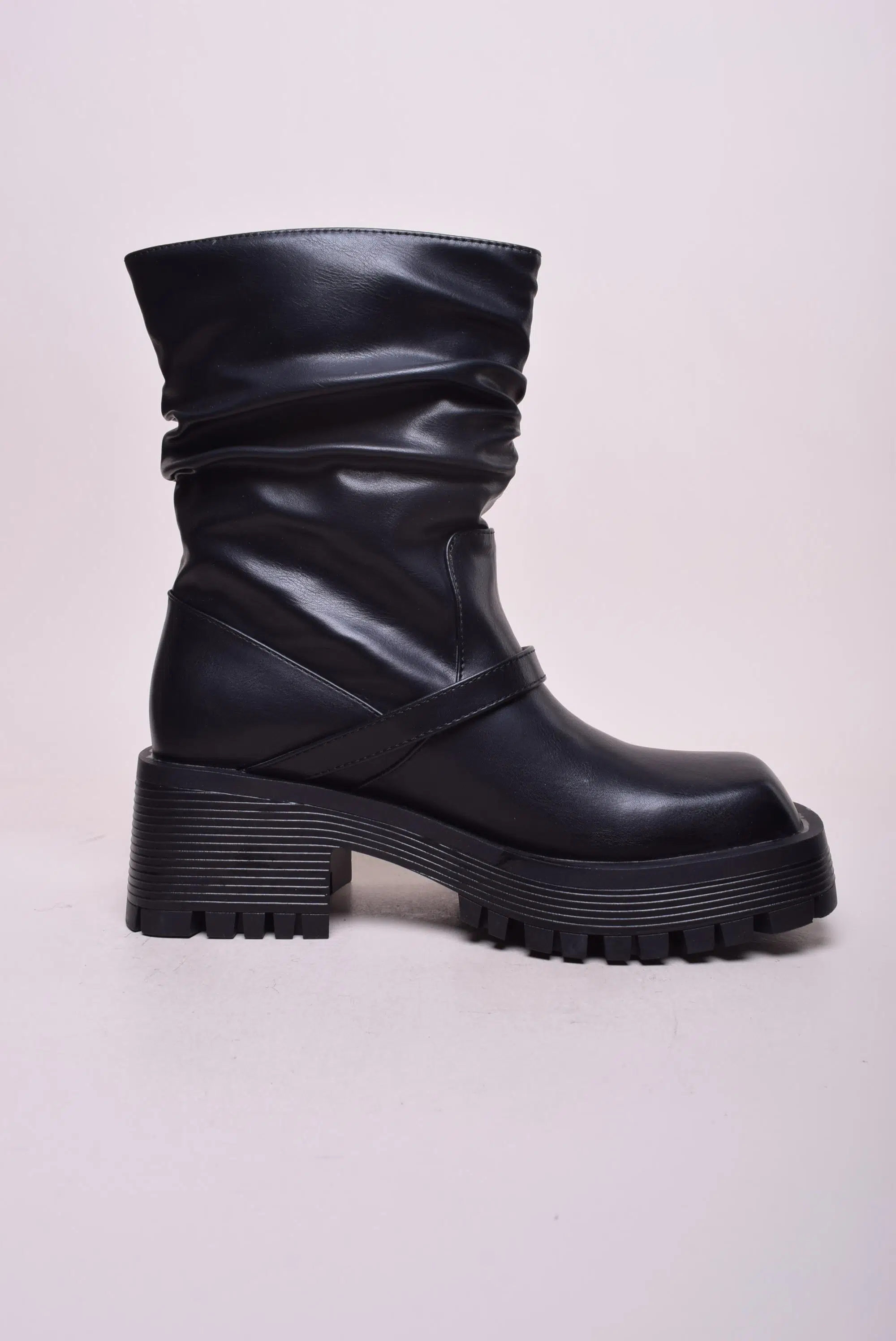 Ghete dama cu platforma [3]