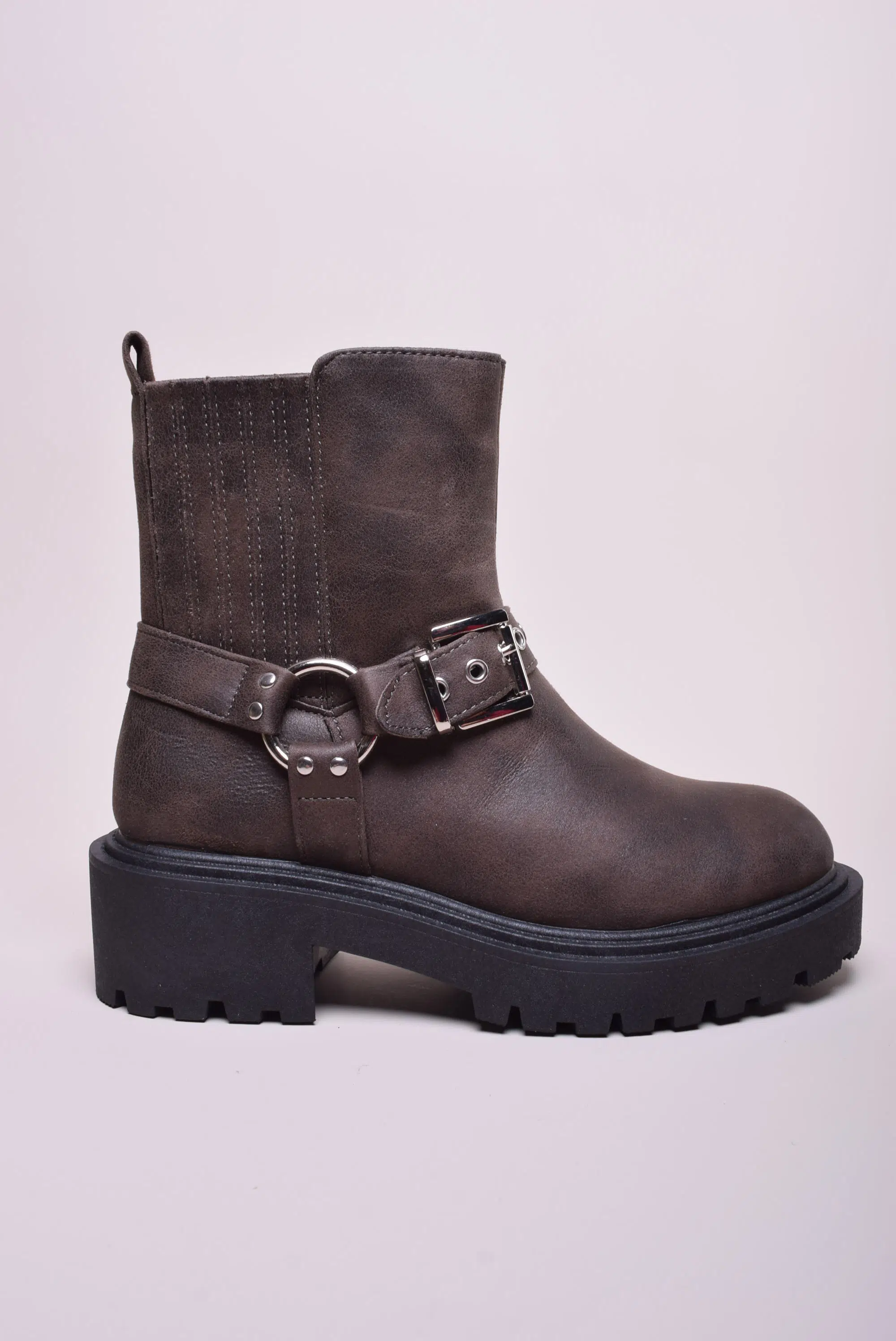 Ghete dama cu platforma