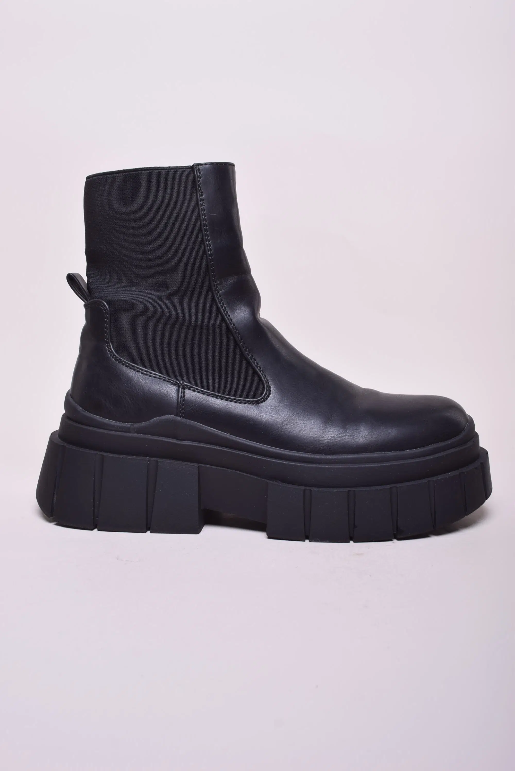 Toate produsele - Ghete dama cu platforma