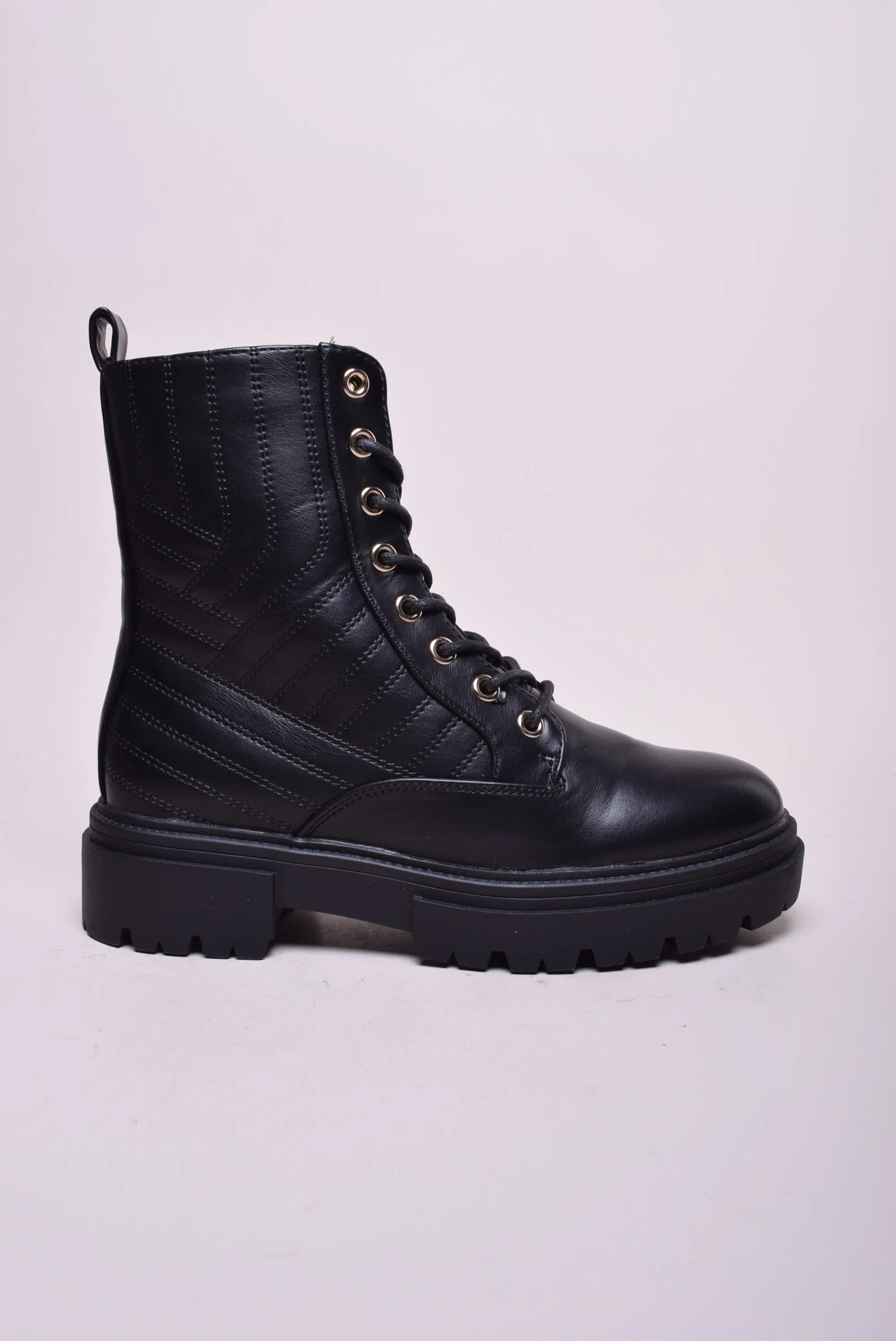 Ghete dama cu platforma