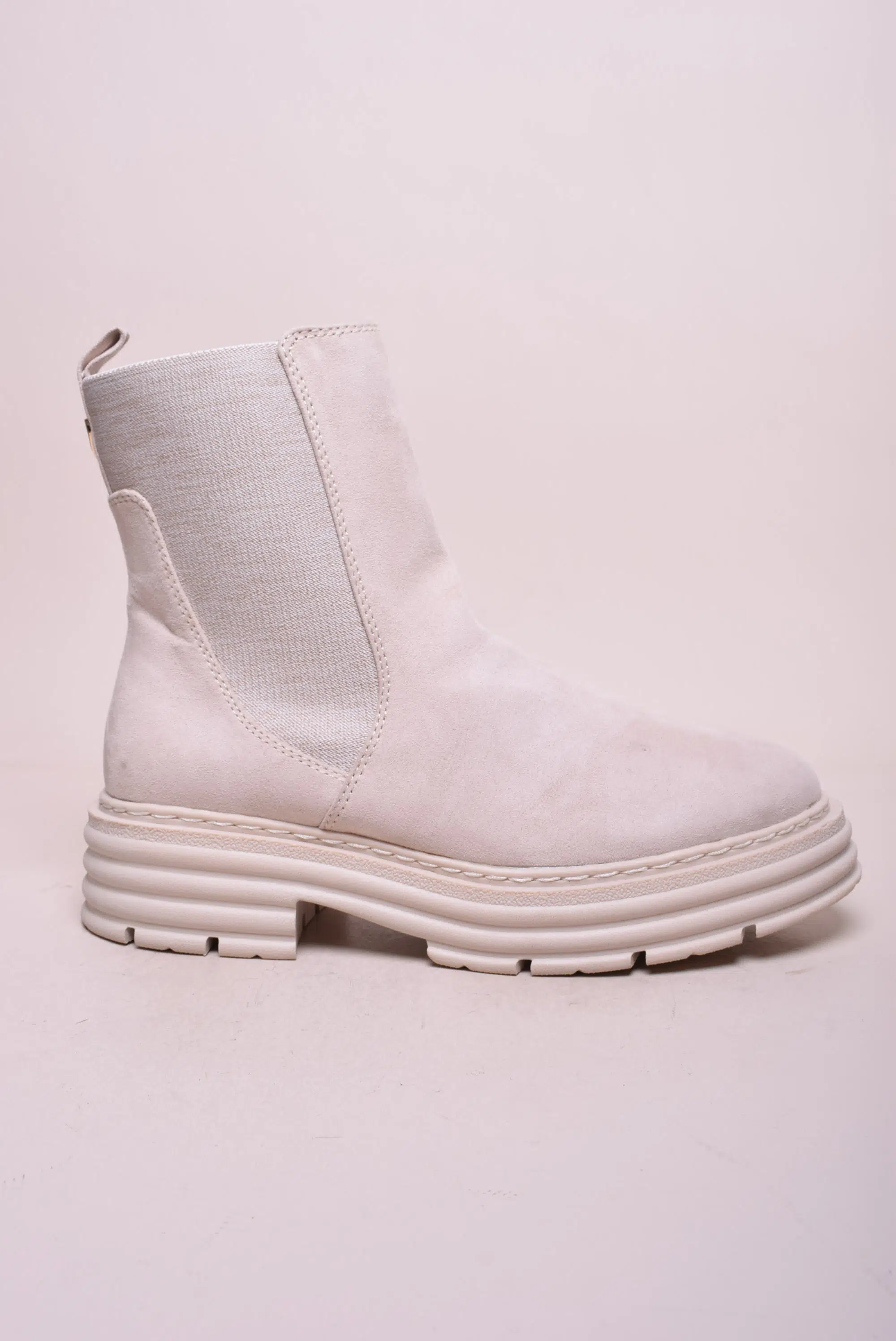 OUTLET - Ghete dama cu platforma