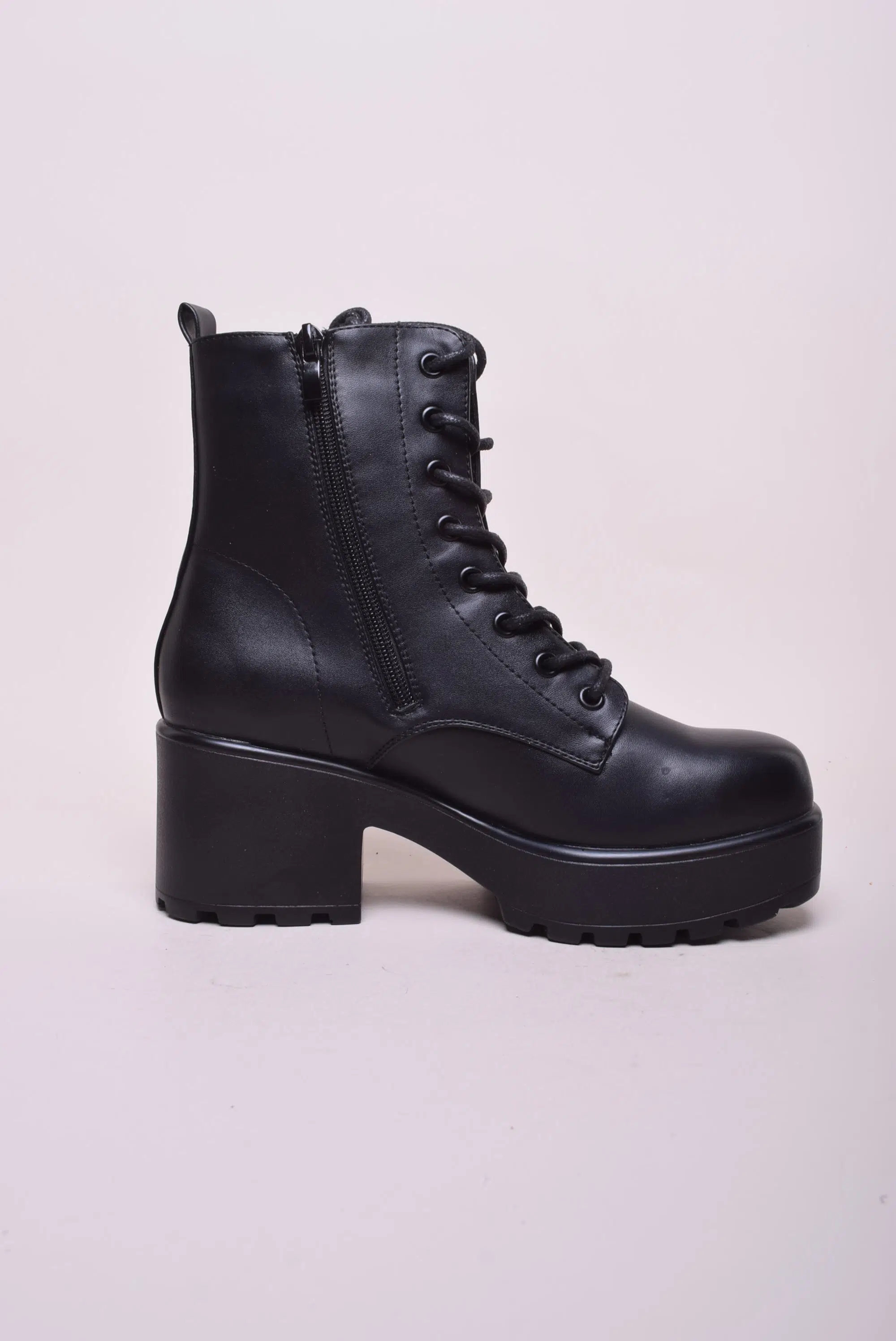 Ghete dama cu platforma [3]