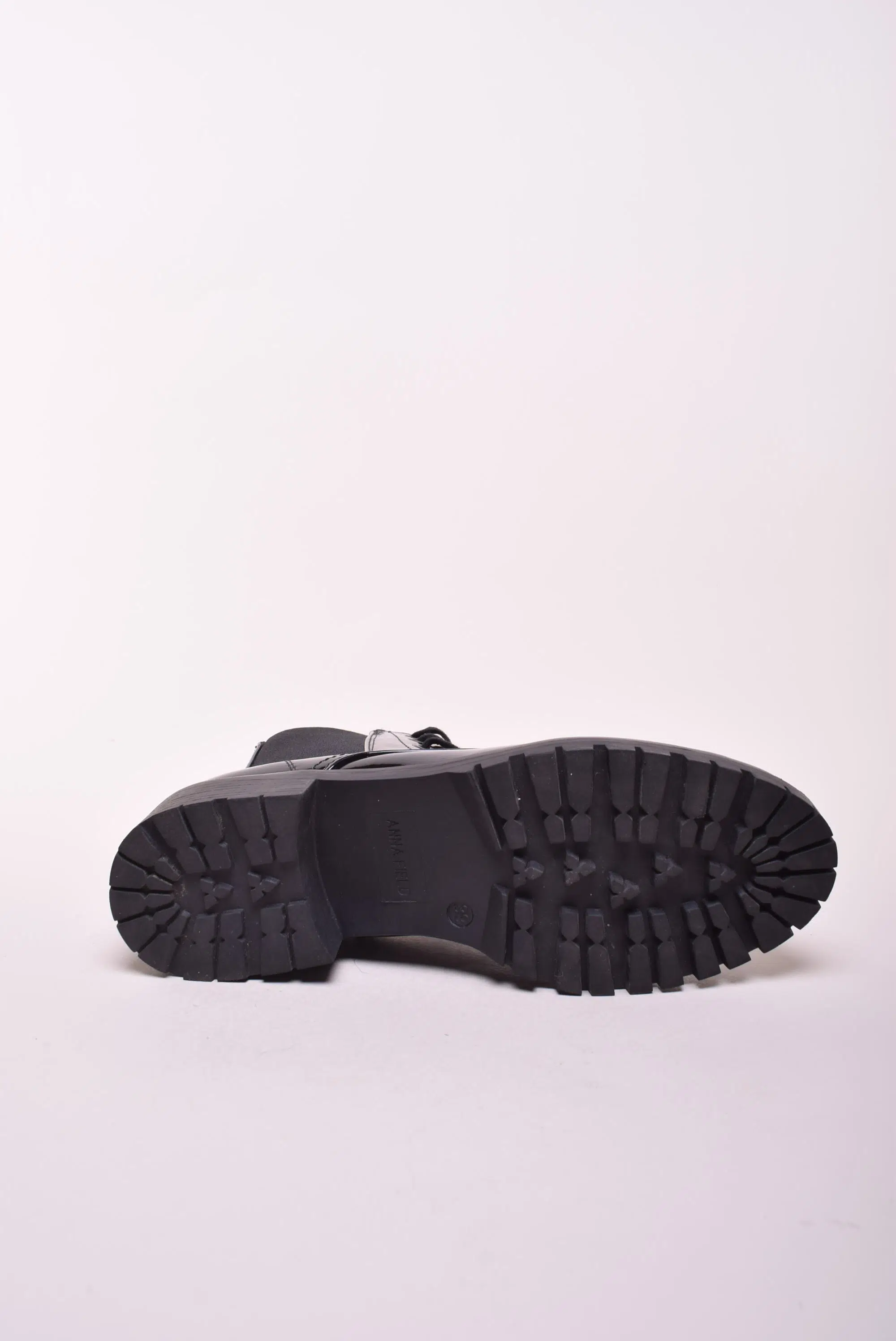 Ghete dama lacuite [1]