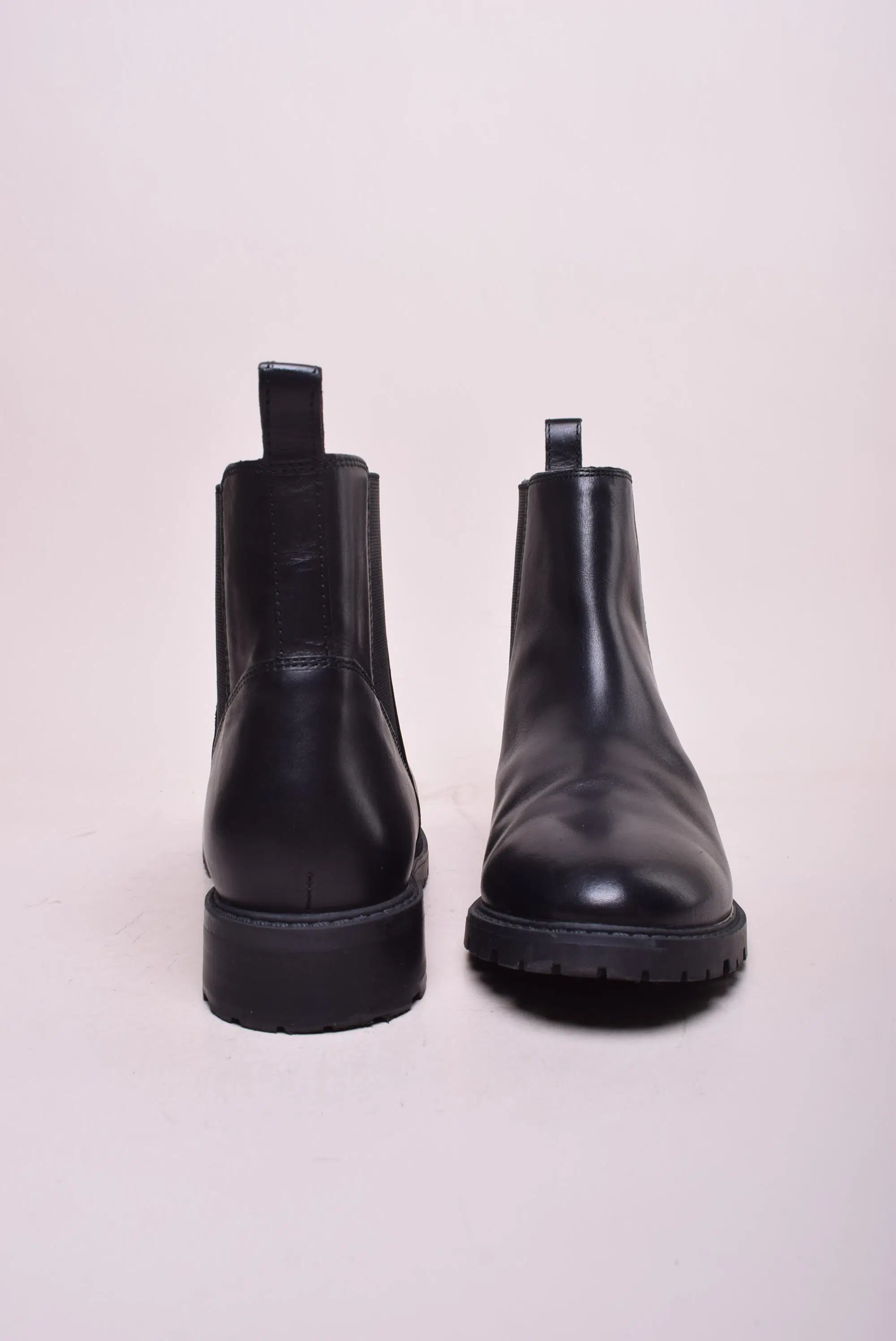 Ghete dama Lorali [2]