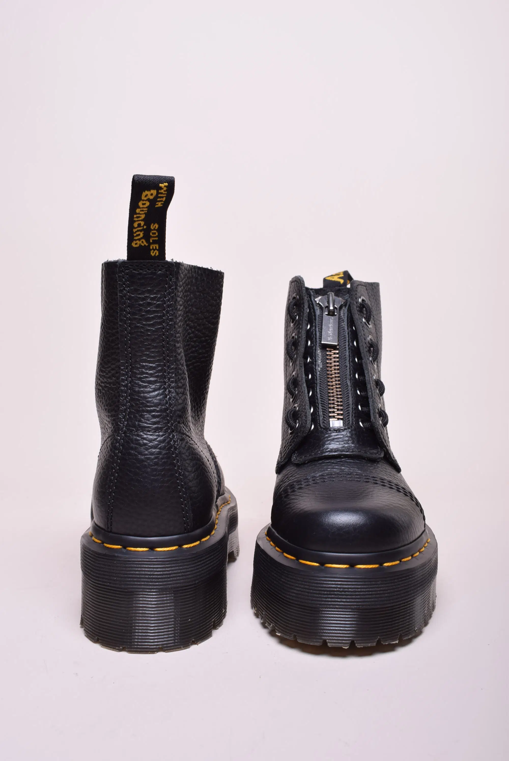 Ghete dama Sinclair [2]