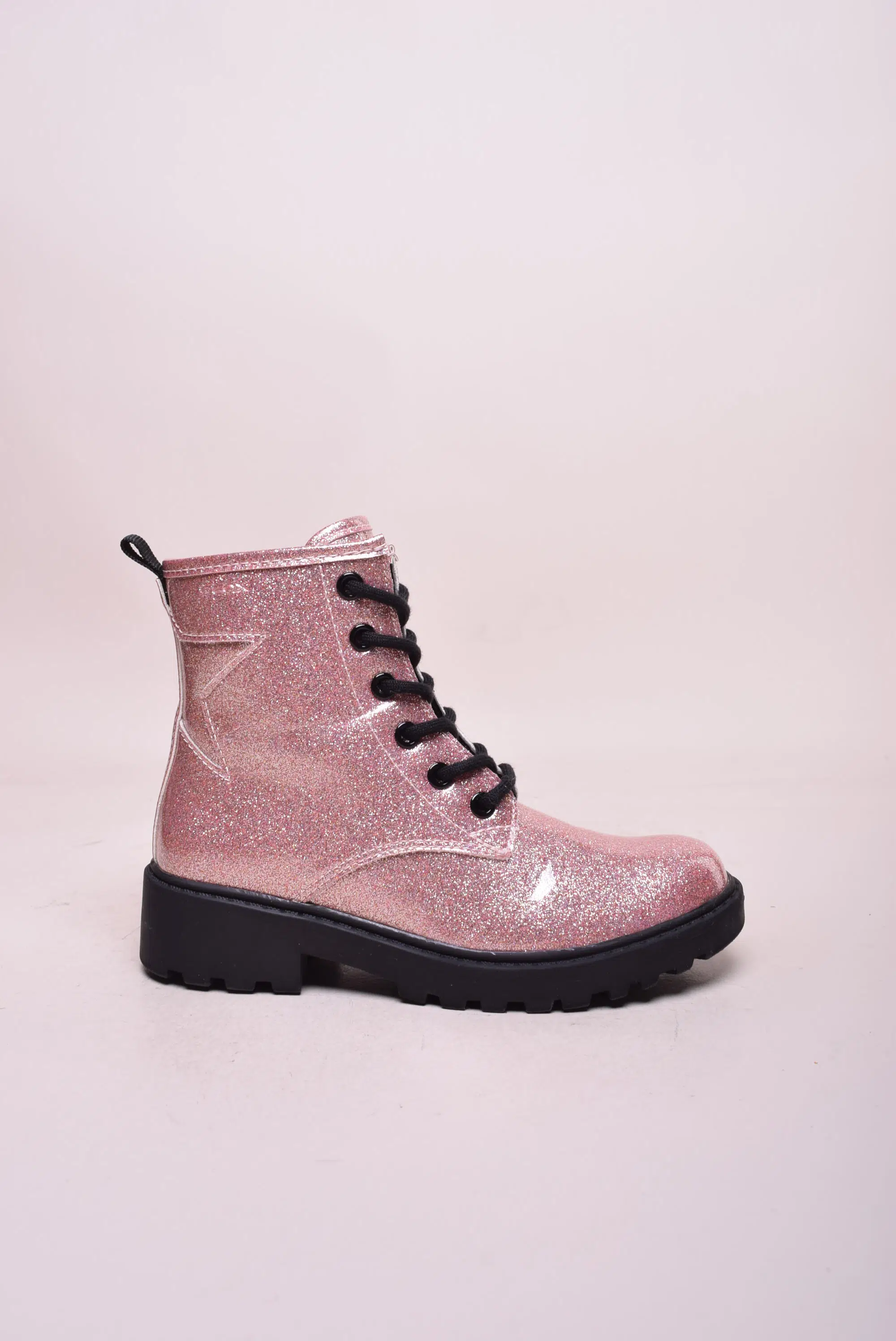 Produse încărcate recent - Ghete fete 