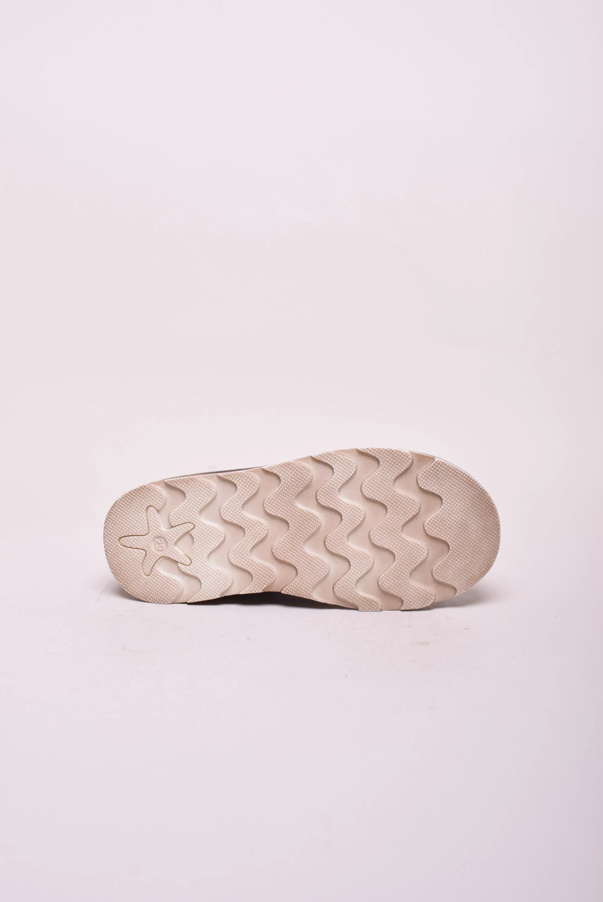 Ghete fete captusite [1]