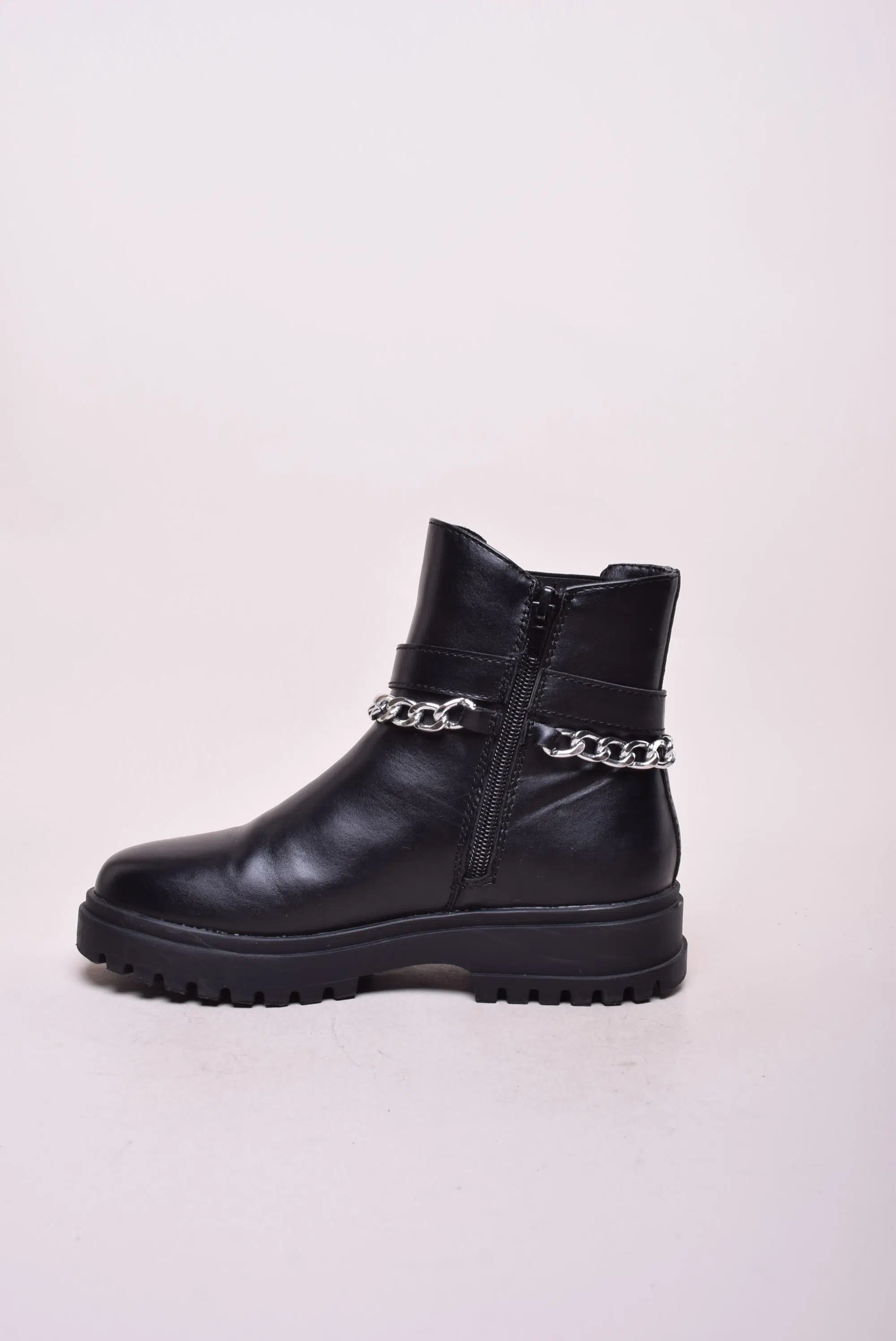 Ghete fete cu platforma, cu lantic [3]