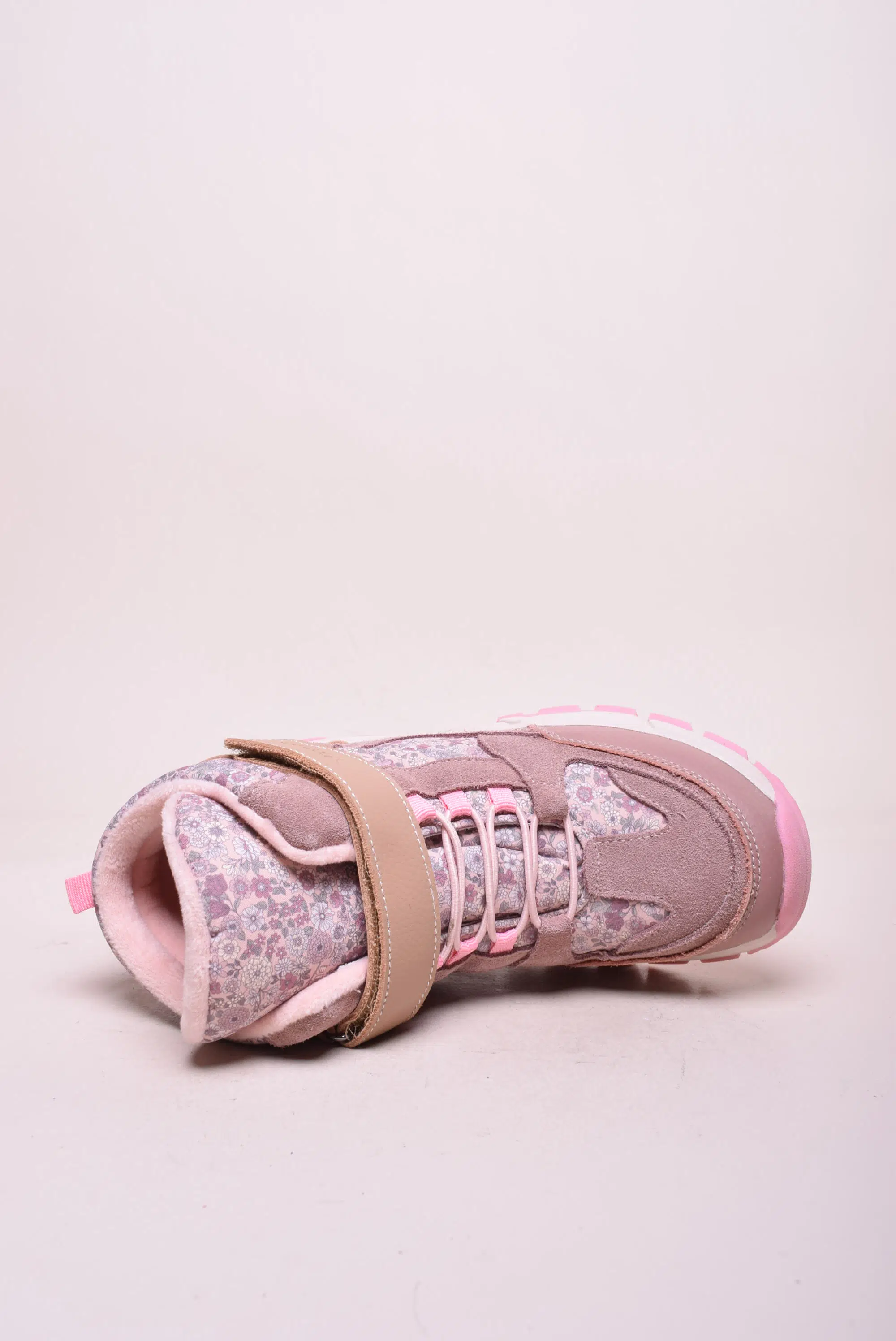 Ghete fete impermeabile, captusite [3]